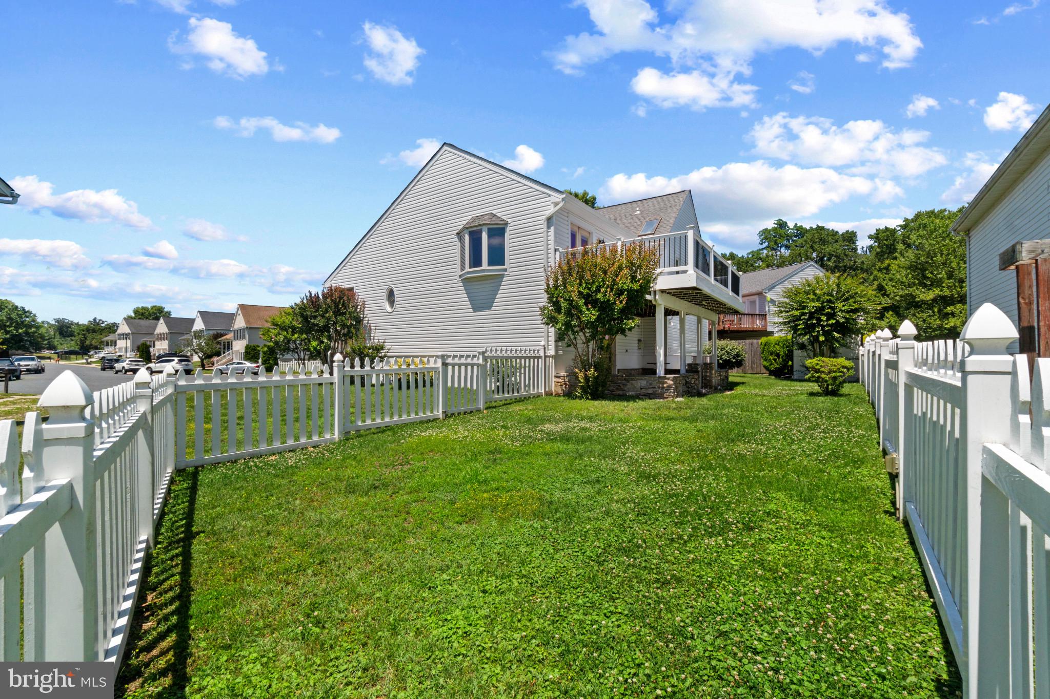 SENECA HARBOR - Residential
