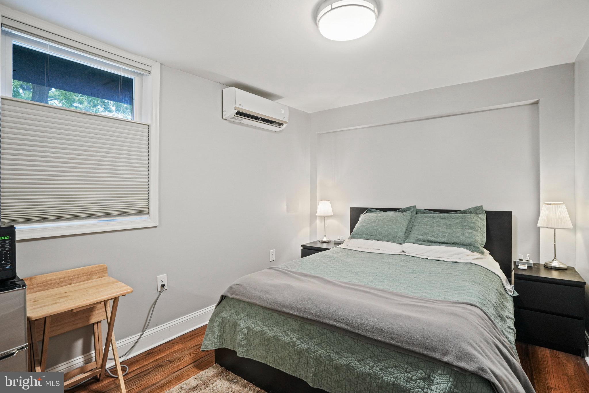 WOODRIDGE - Residential