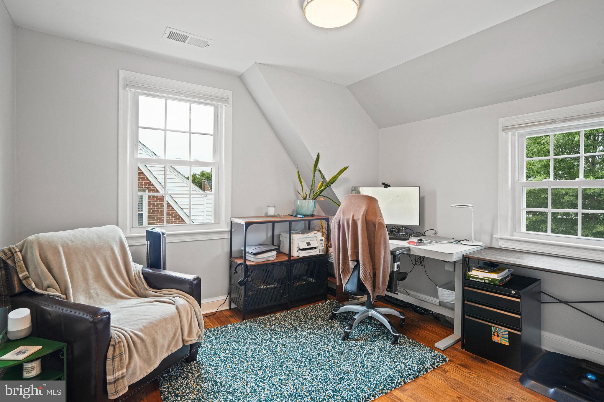 WOODRIDGE - Residential