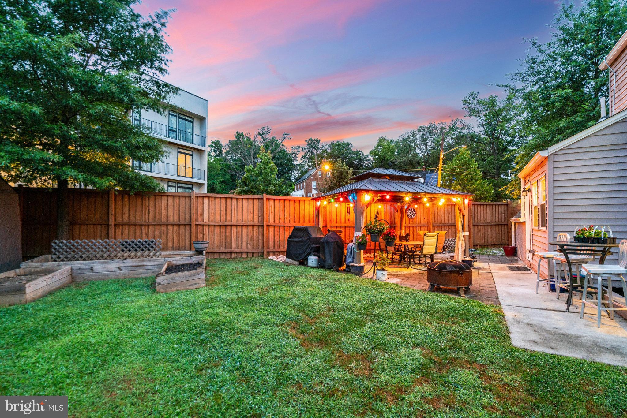 WOODRIDGE - Residential