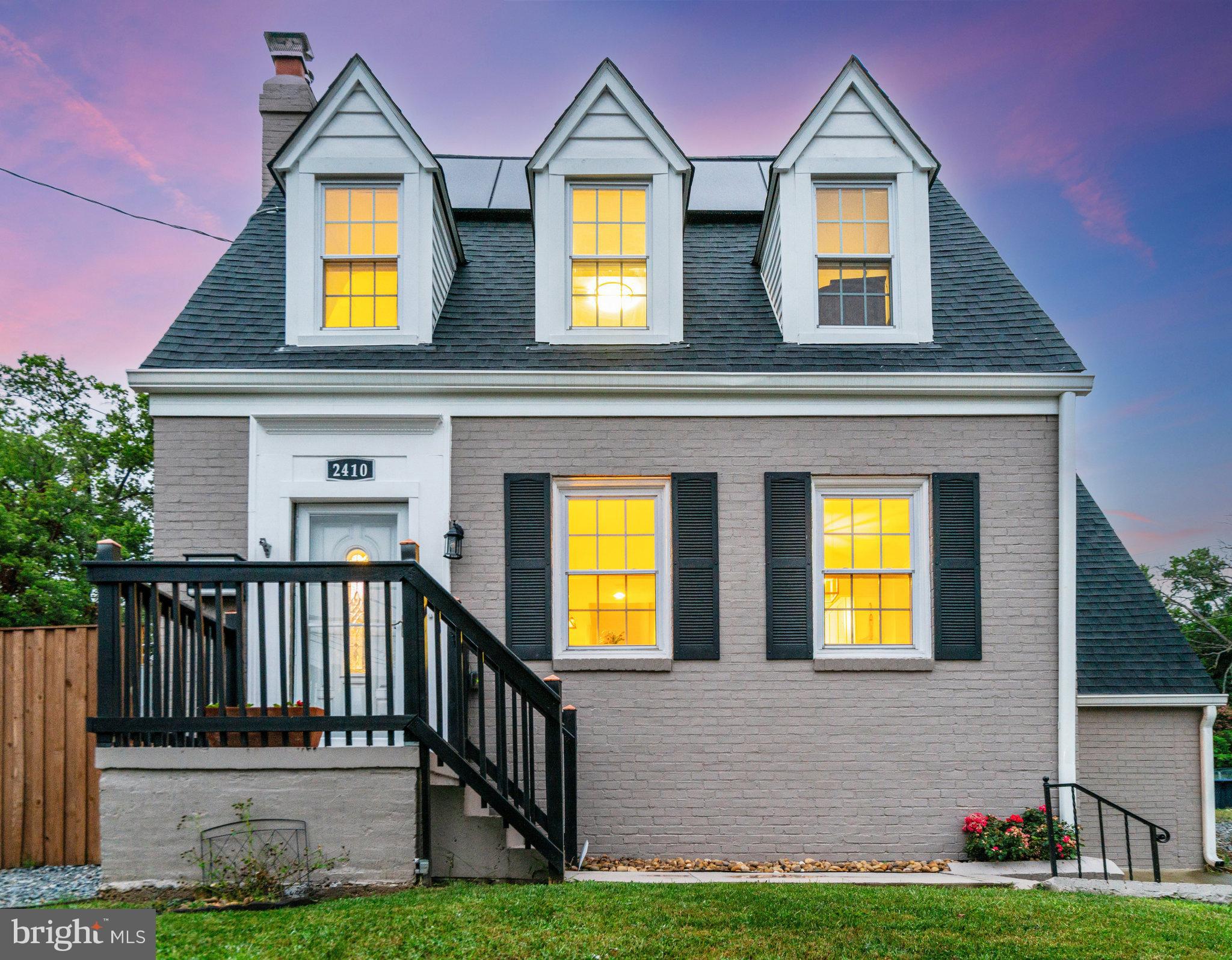 WOODRIDGE - Residential