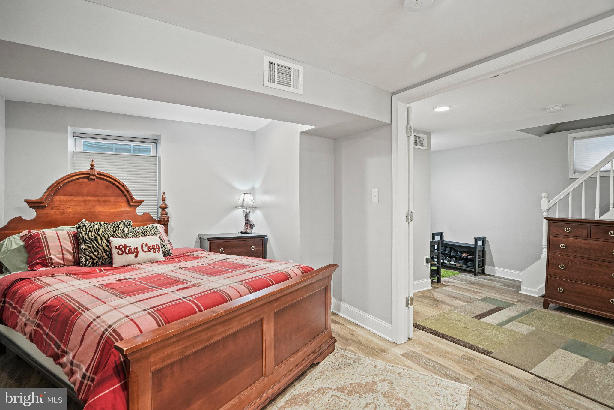 WOODRIDGE - Residential