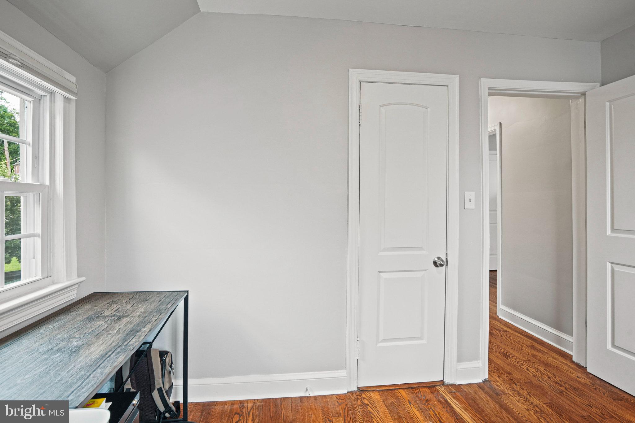 WOODRIDGE - Residential