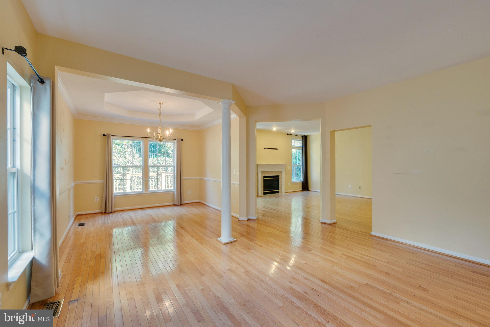 MAYWOOD - Residential Lease