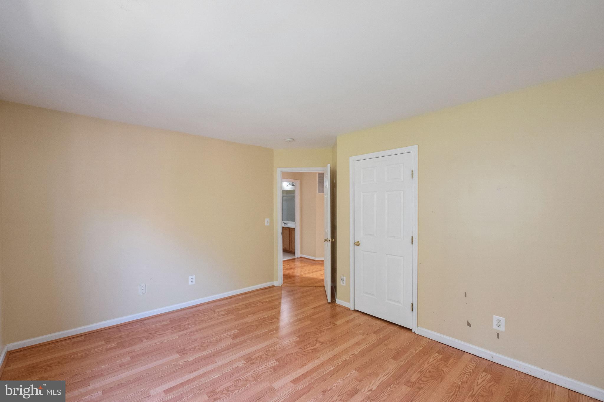 MAYWOOD - Residential Lease