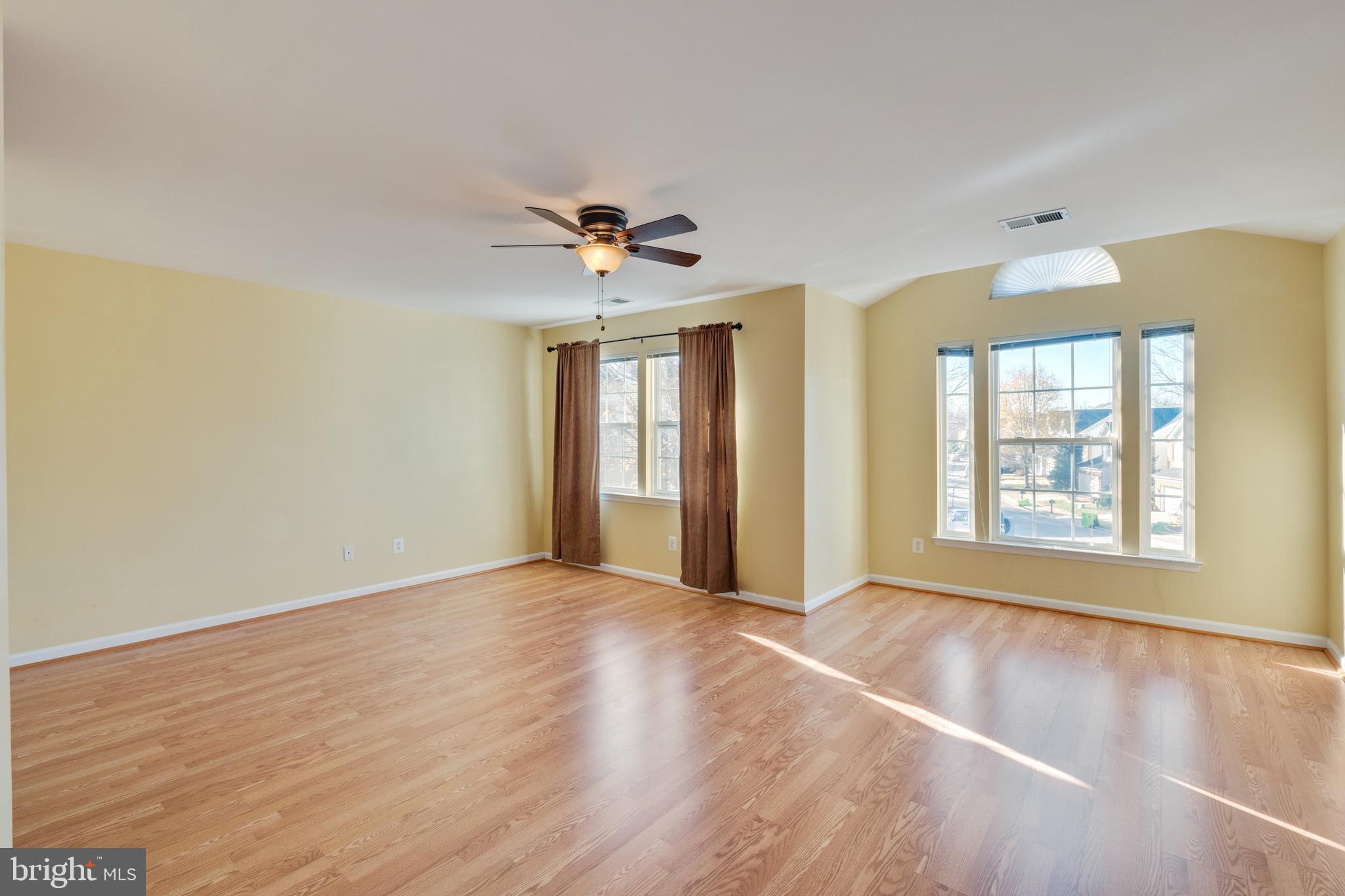 MAYWOOD - Residential Lease