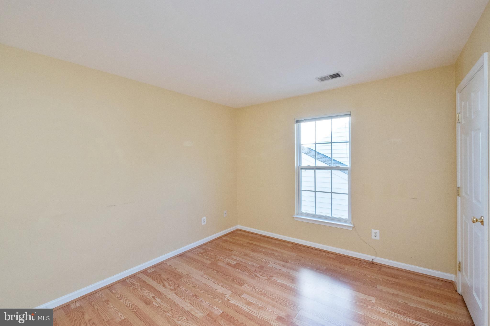 MAYWOOD - Residential Lease