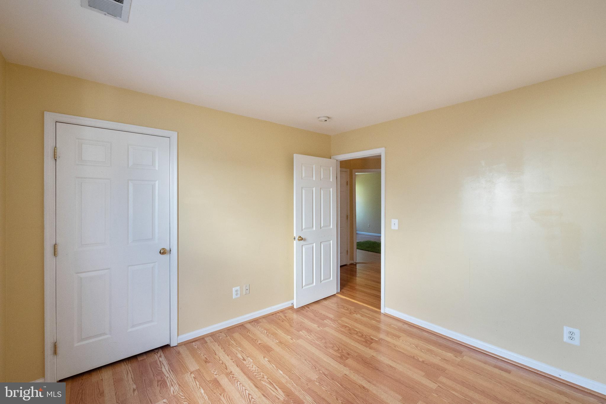MAYWOOD - Residential Lease