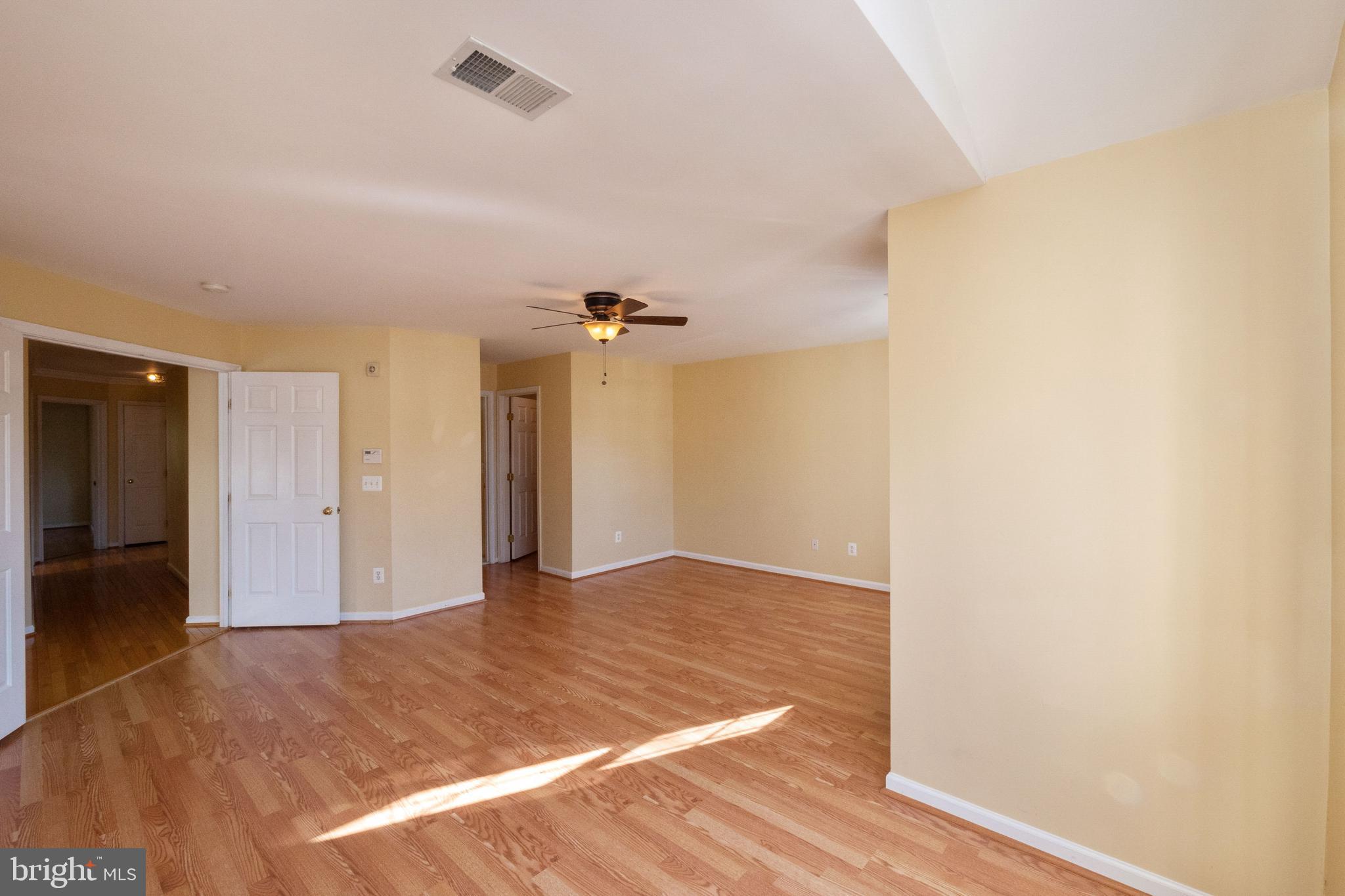 MAYWOOD - Residential Lease