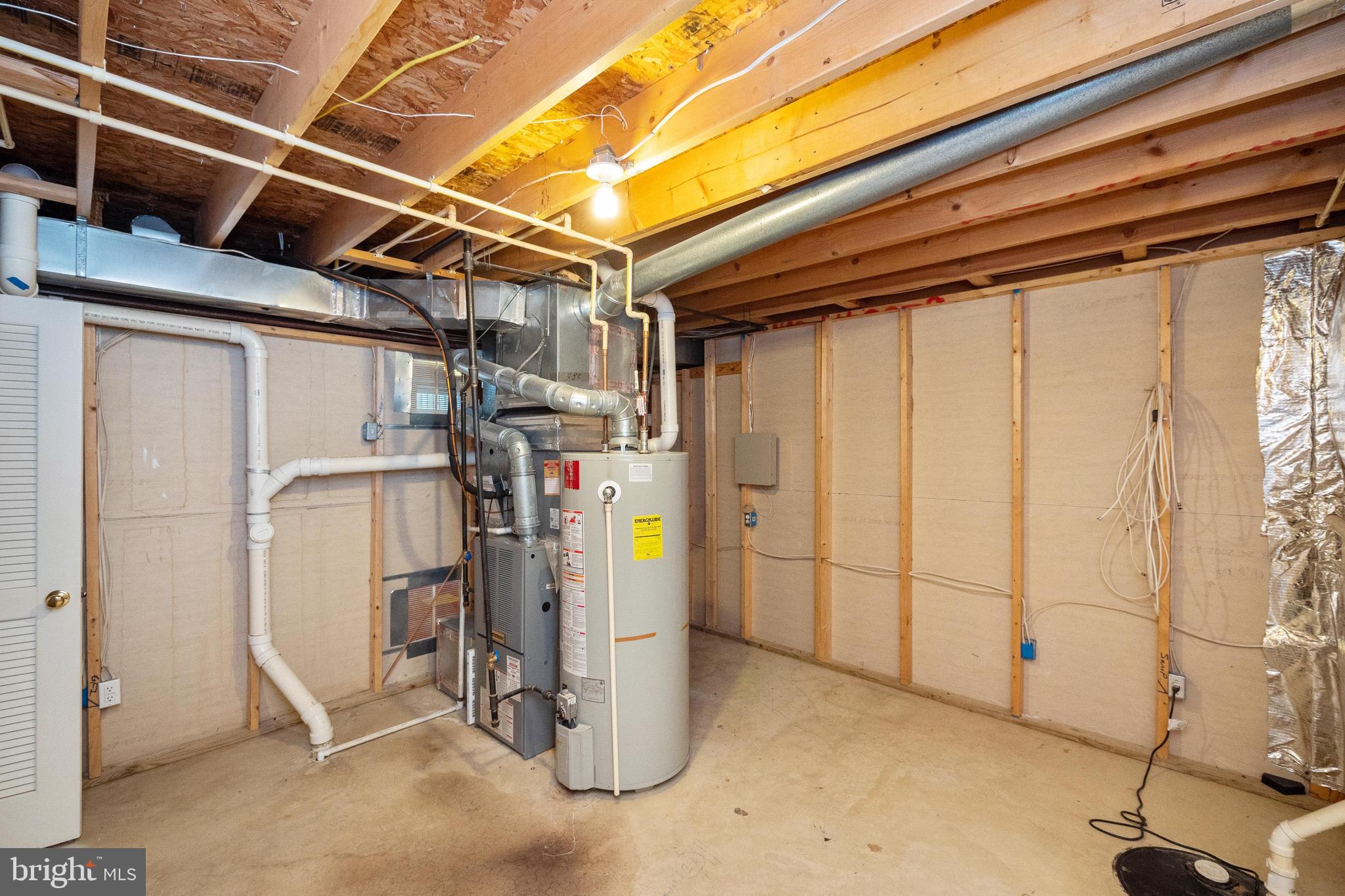 MAYWOOD - Residential Lease
