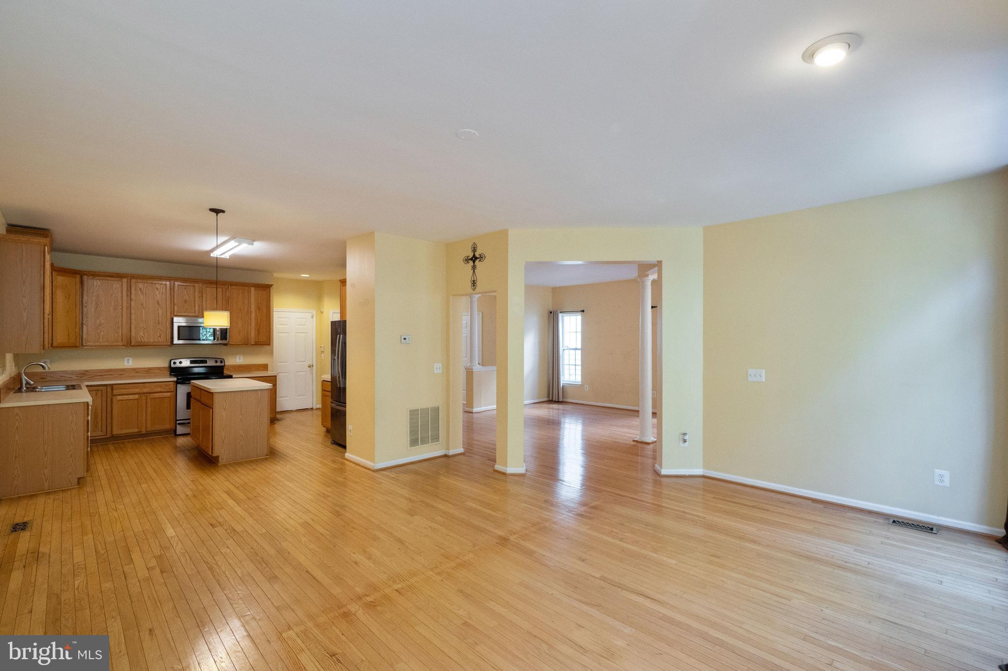 MAYWOOD - Residential Lease