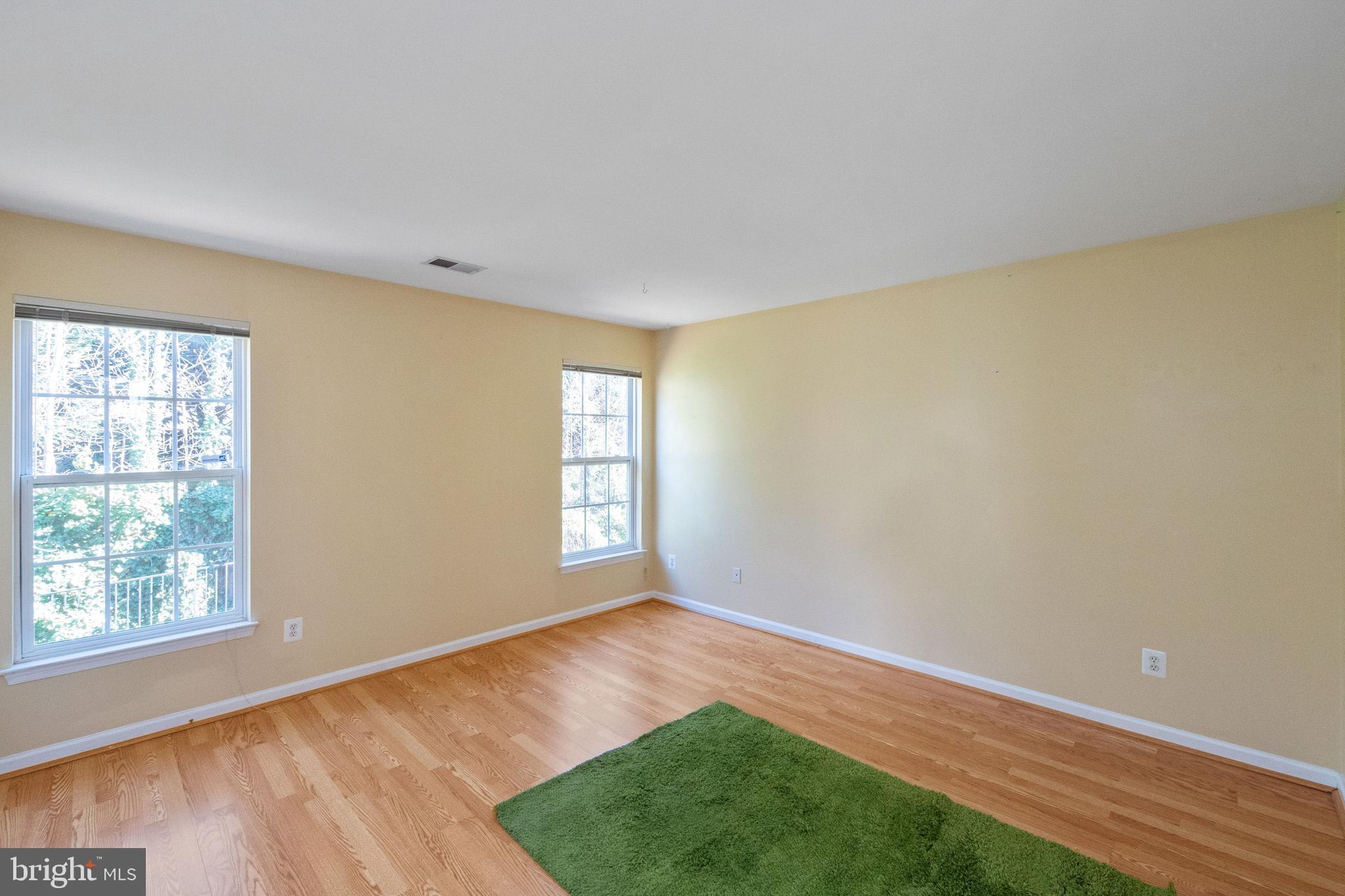MAYWOOD - Residential Lease