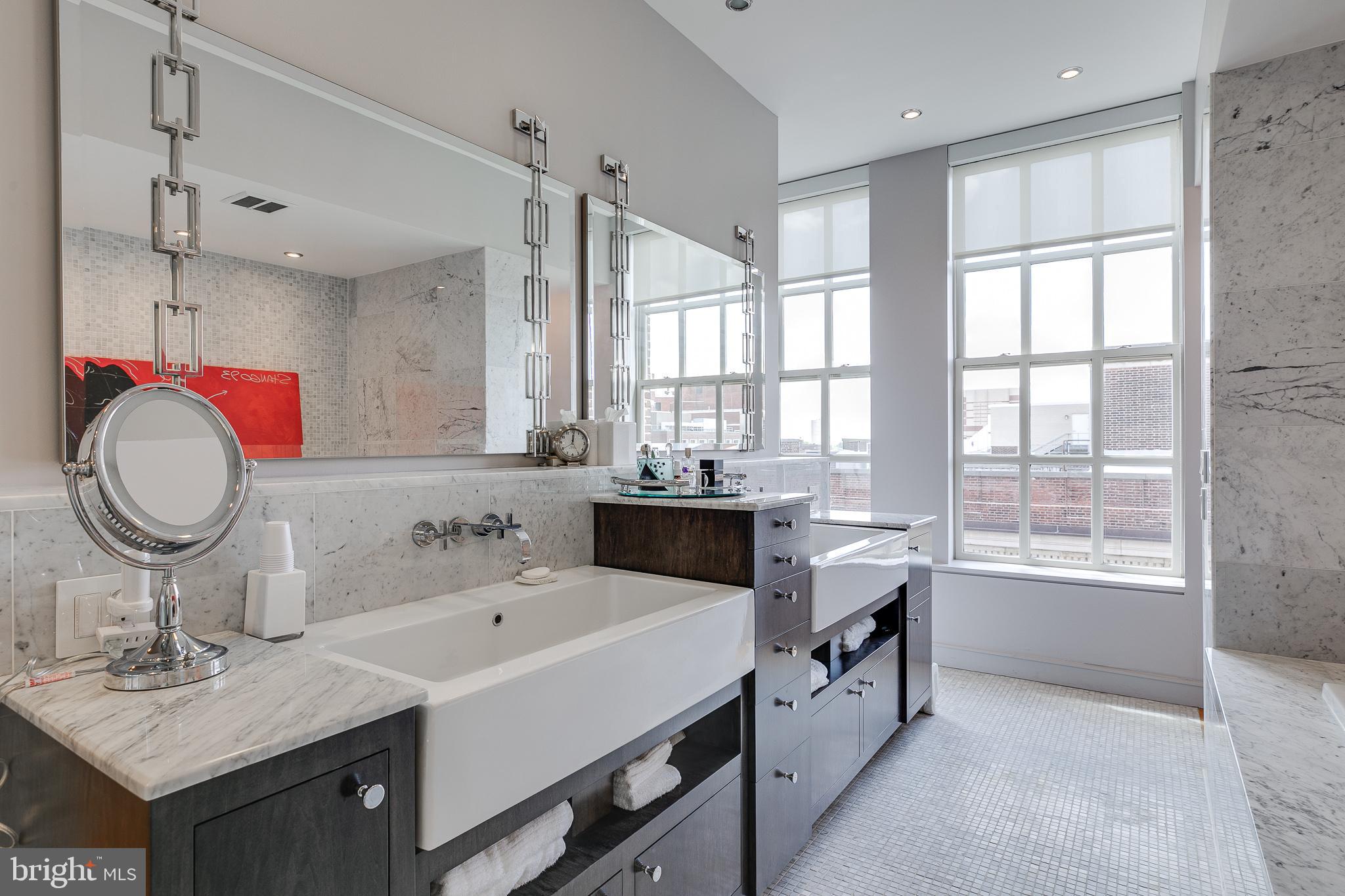 WASHINGTON SQ WEST - Residential
