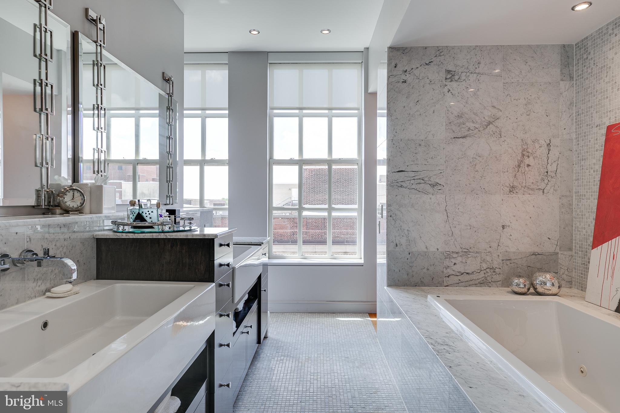 WASHINGTON SQ WEST - Residential