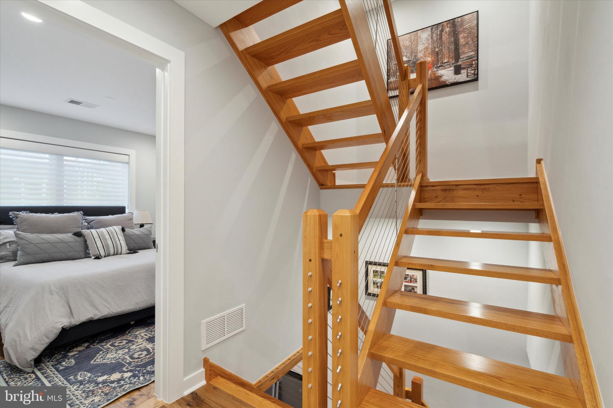 FAIRMOUNT - Residential