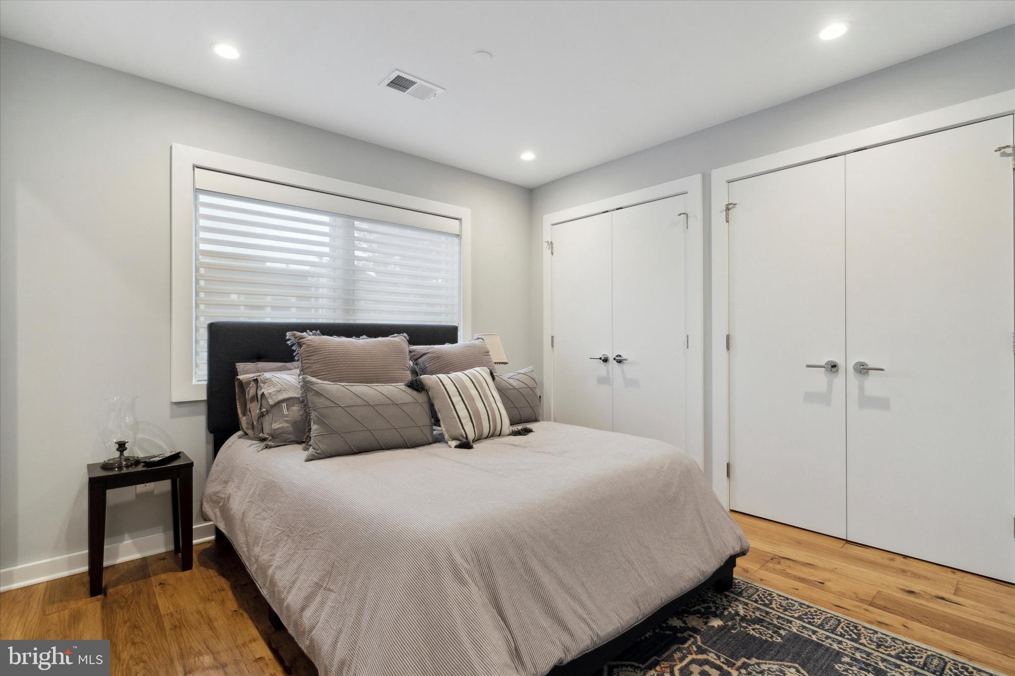 FAIRMOUNT - Residential