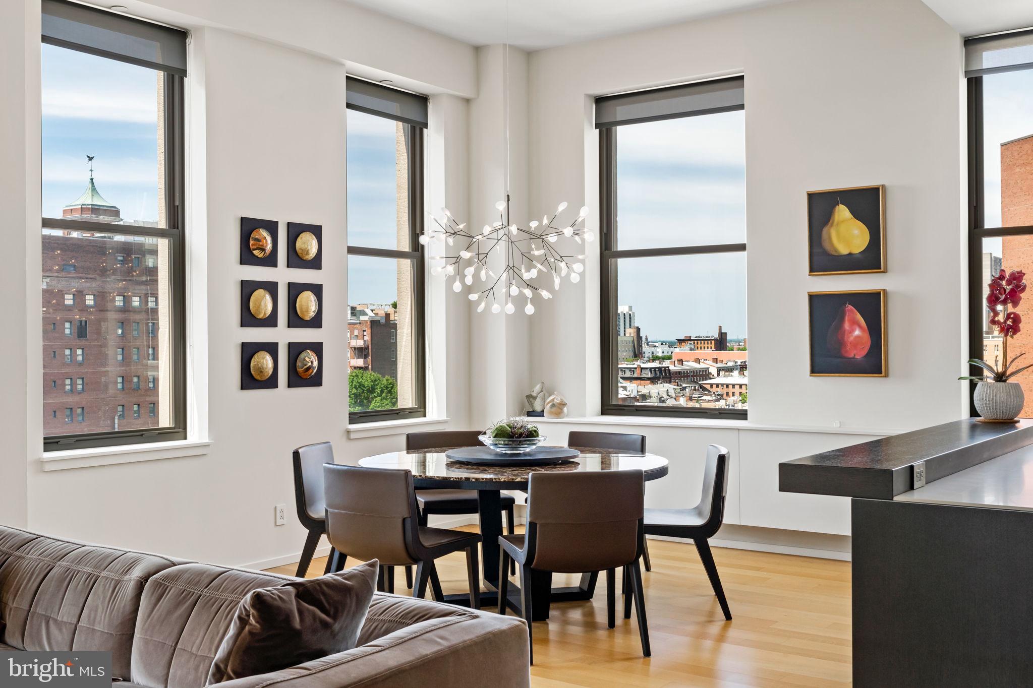 SOCIETY HILL - Residential