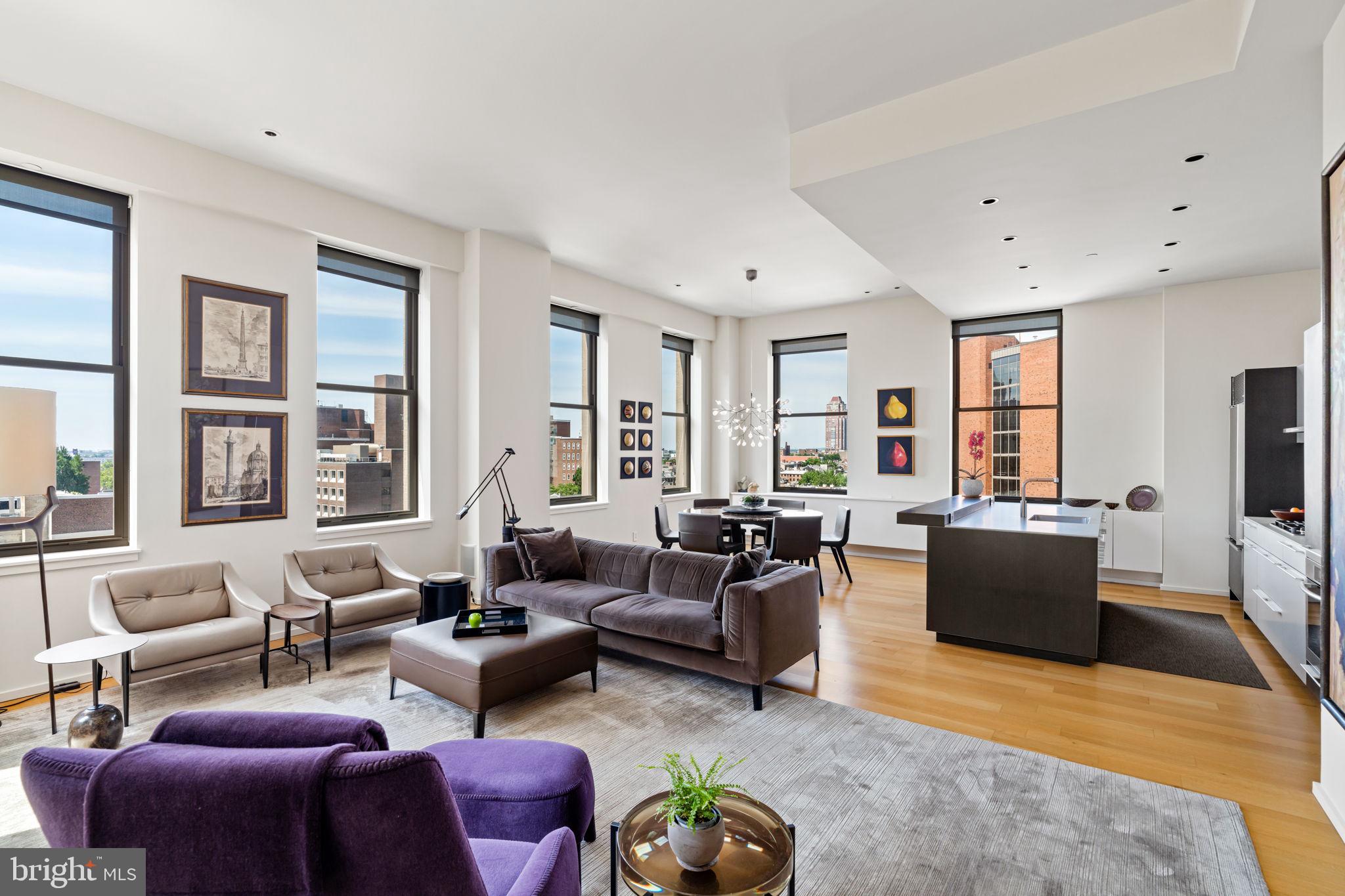 SOCIETY HILL - Residential
