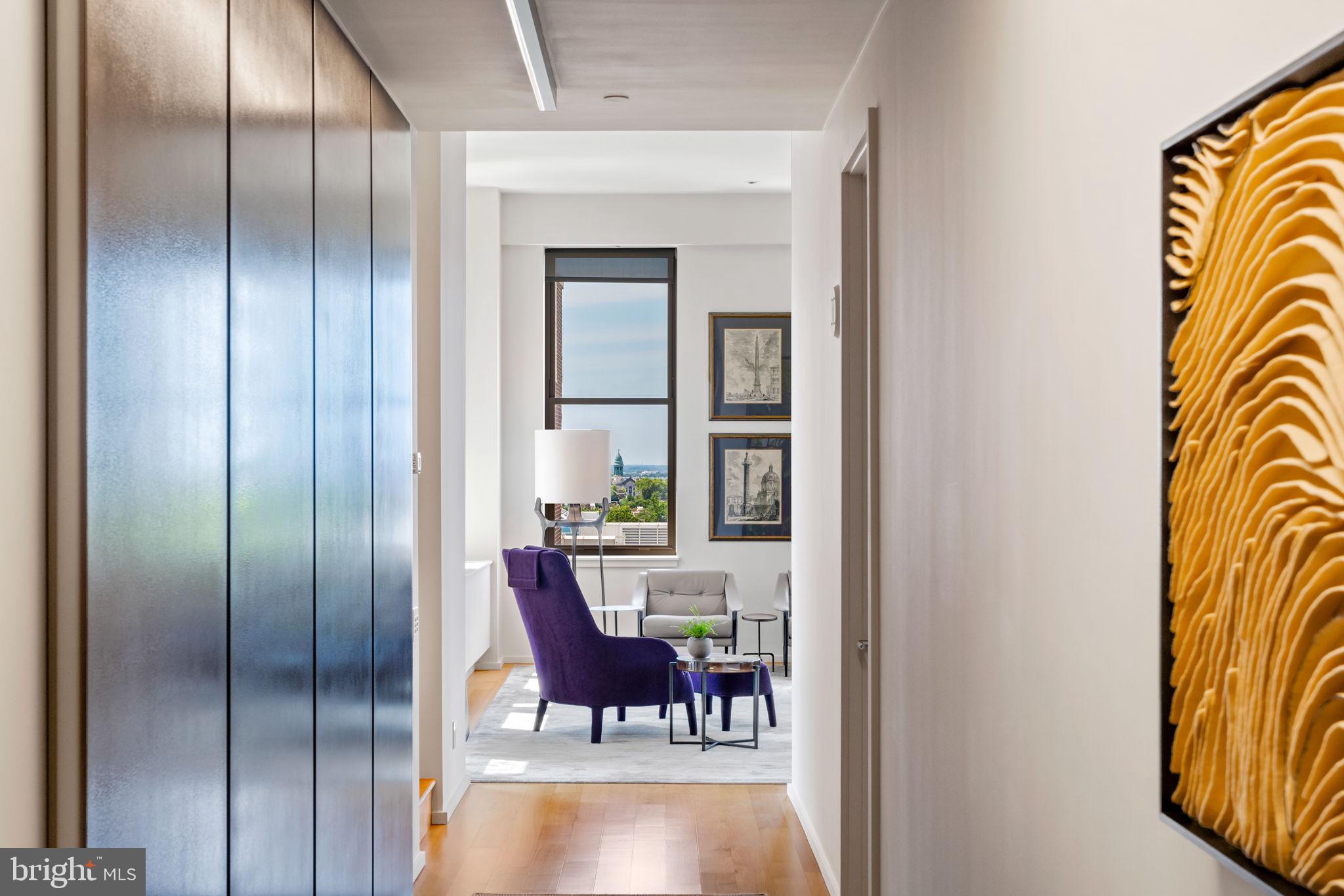 SOCIETY HILL - Residential