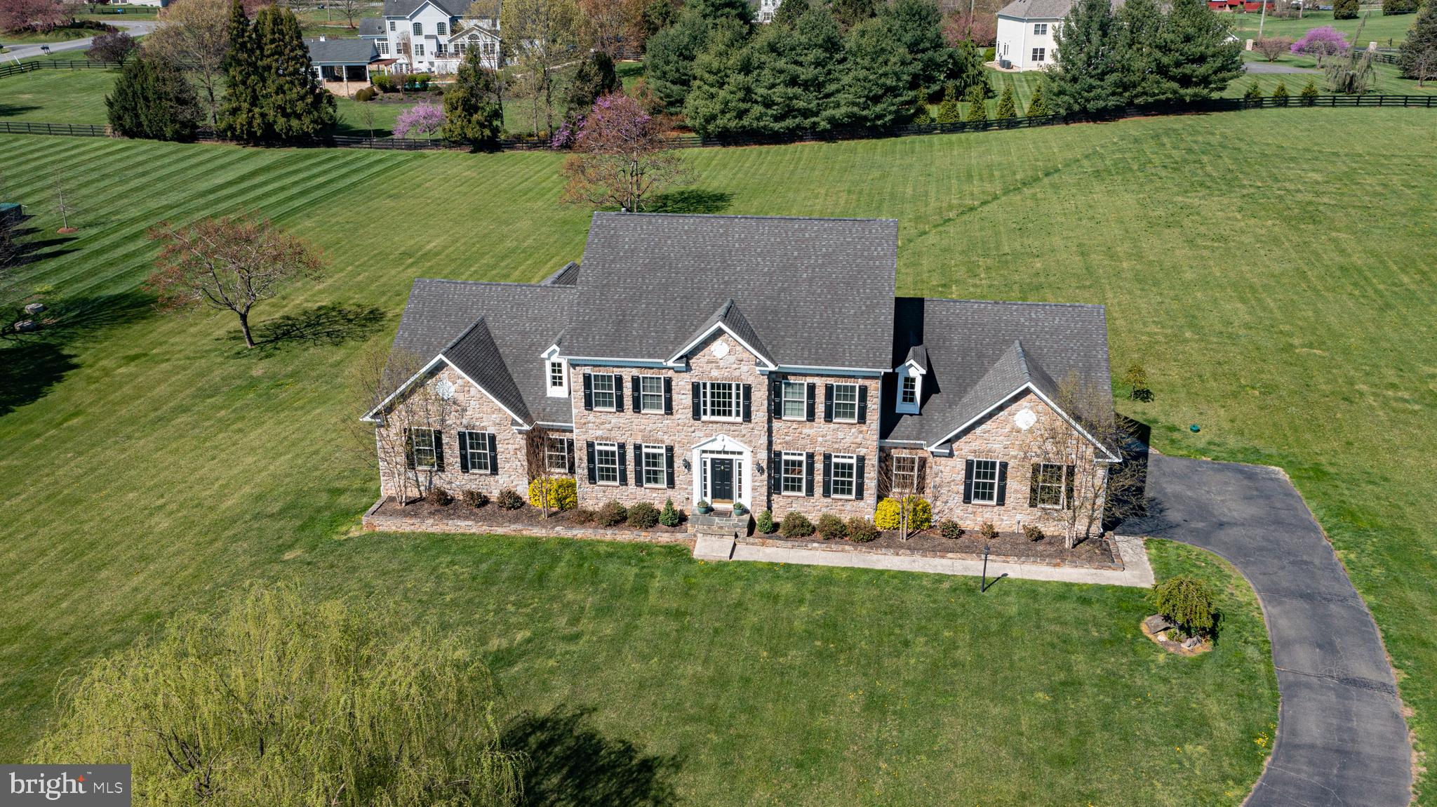 WRIGHT FARM - Residential