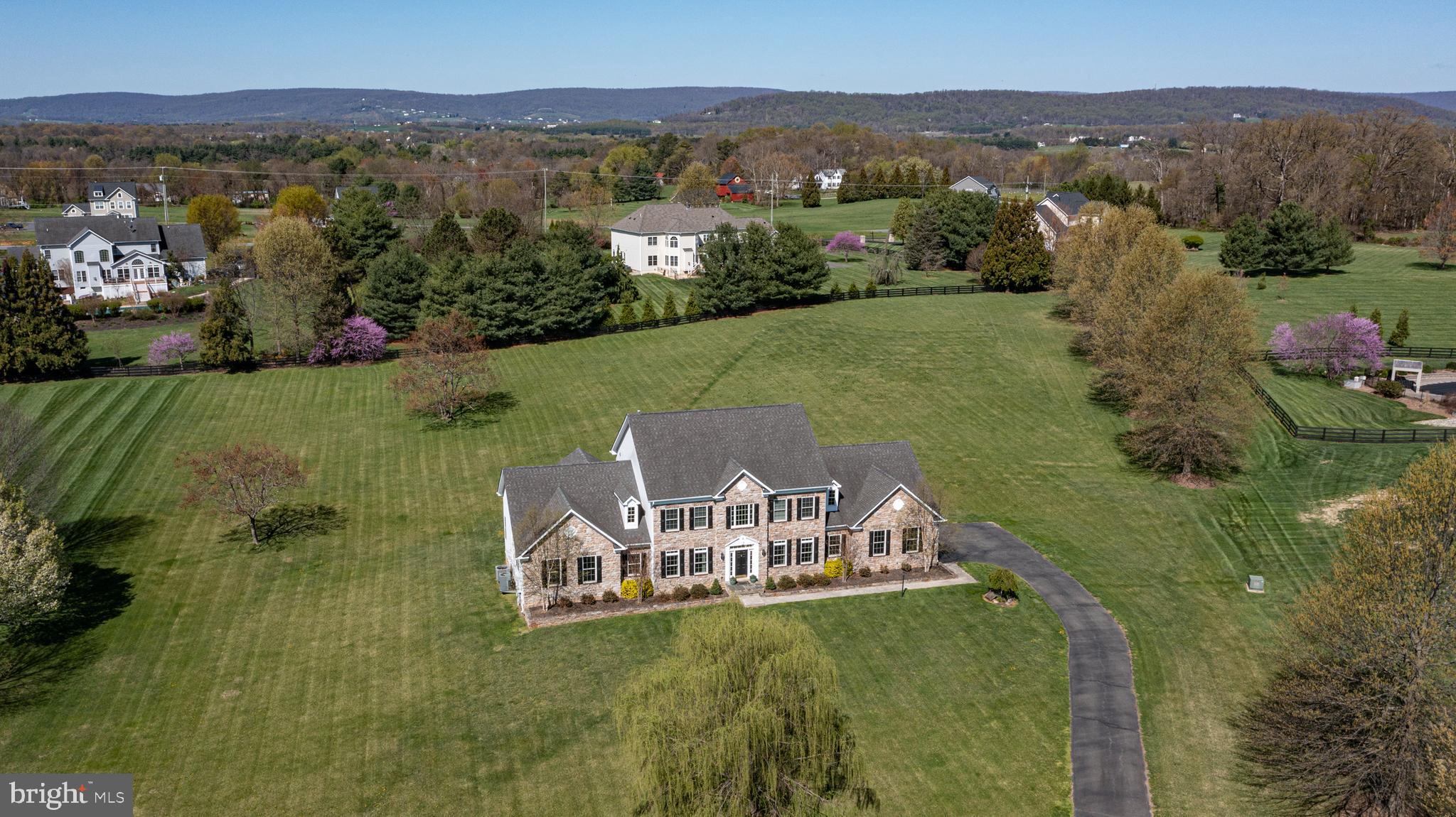 WRIGHT FARM - Residential