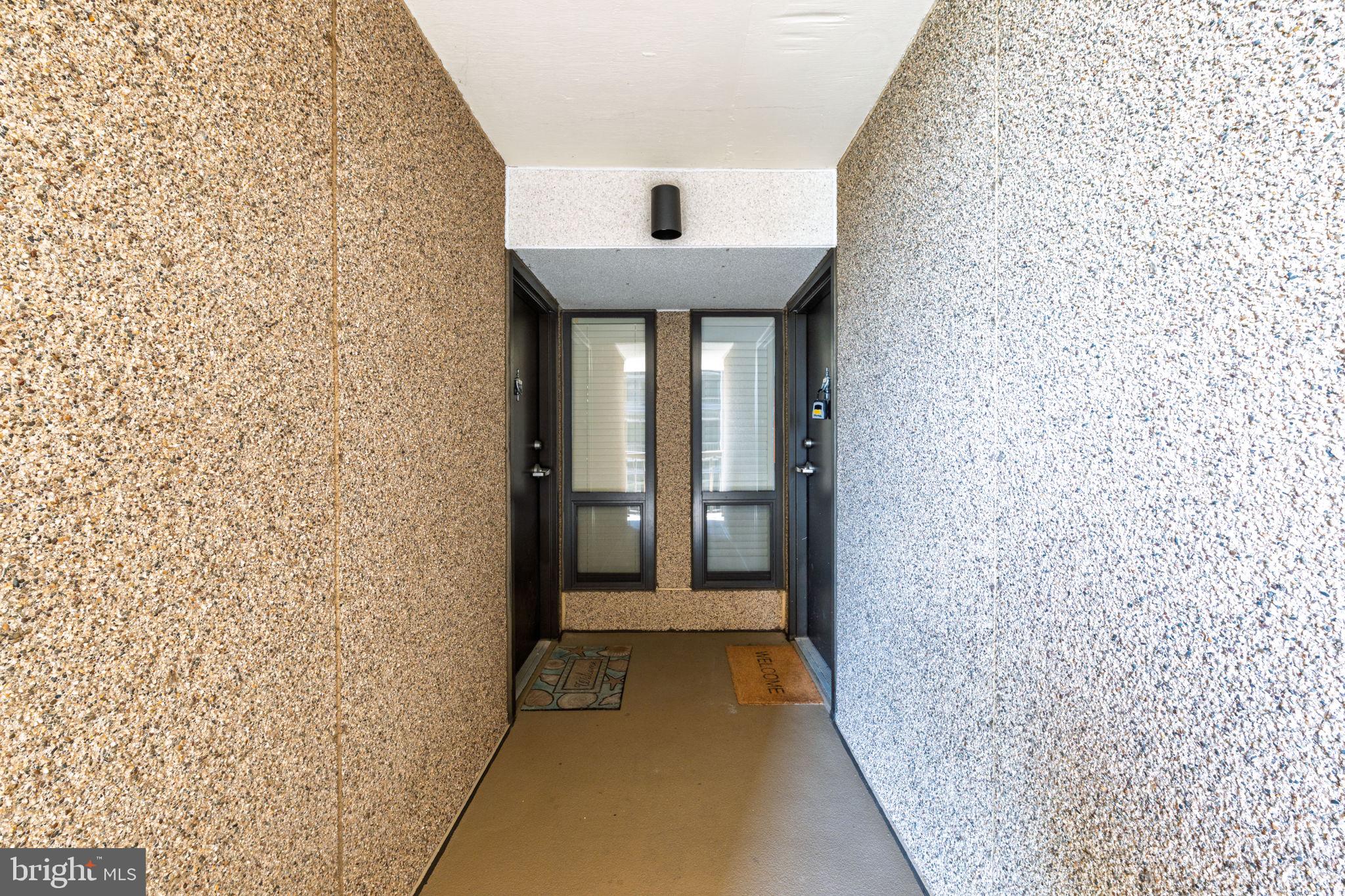 SEA COLONY EAST - Residential