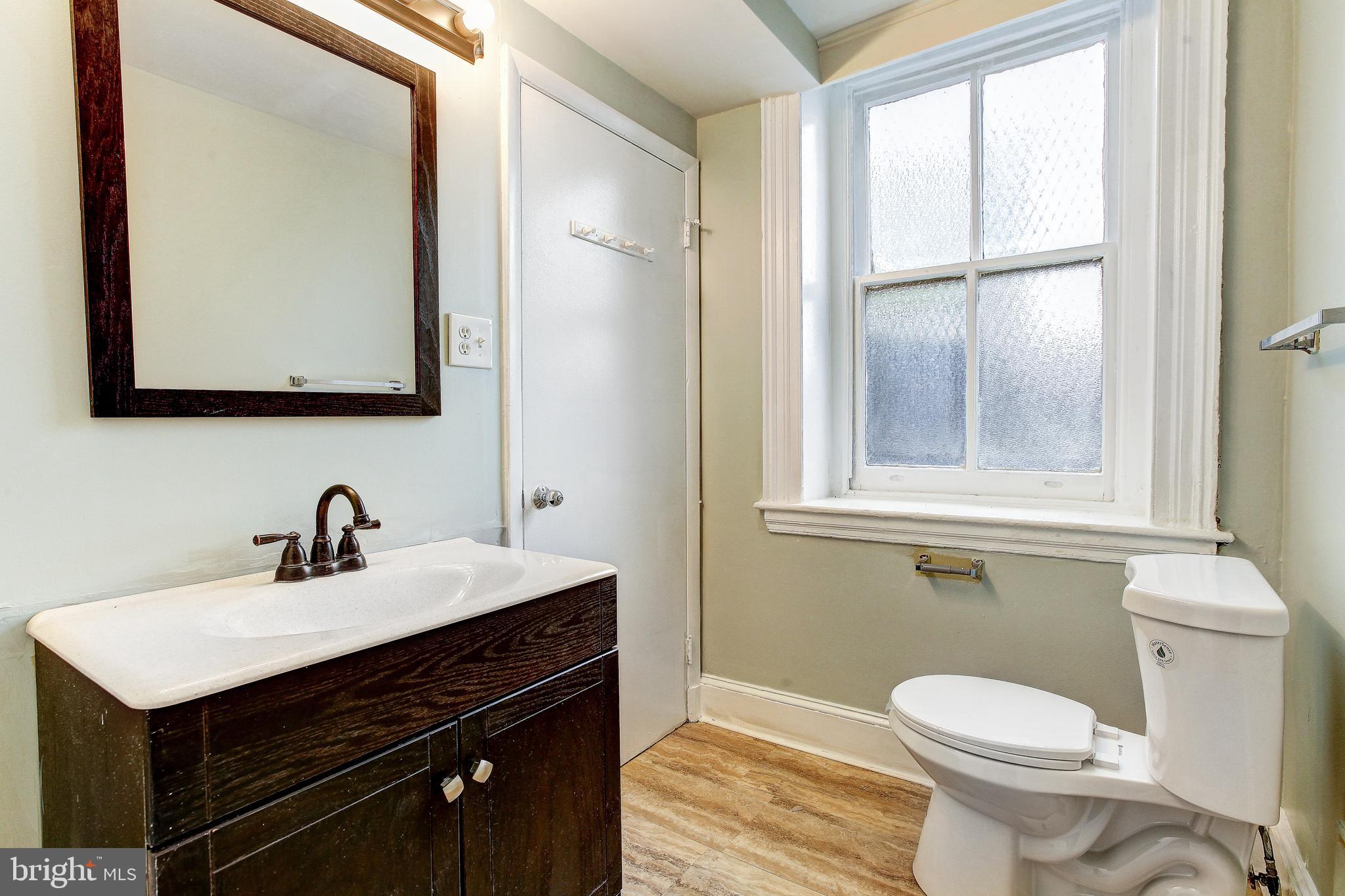 MOUNT VERNON PLACE HISTORIC DISTRICT - Commercial Sale