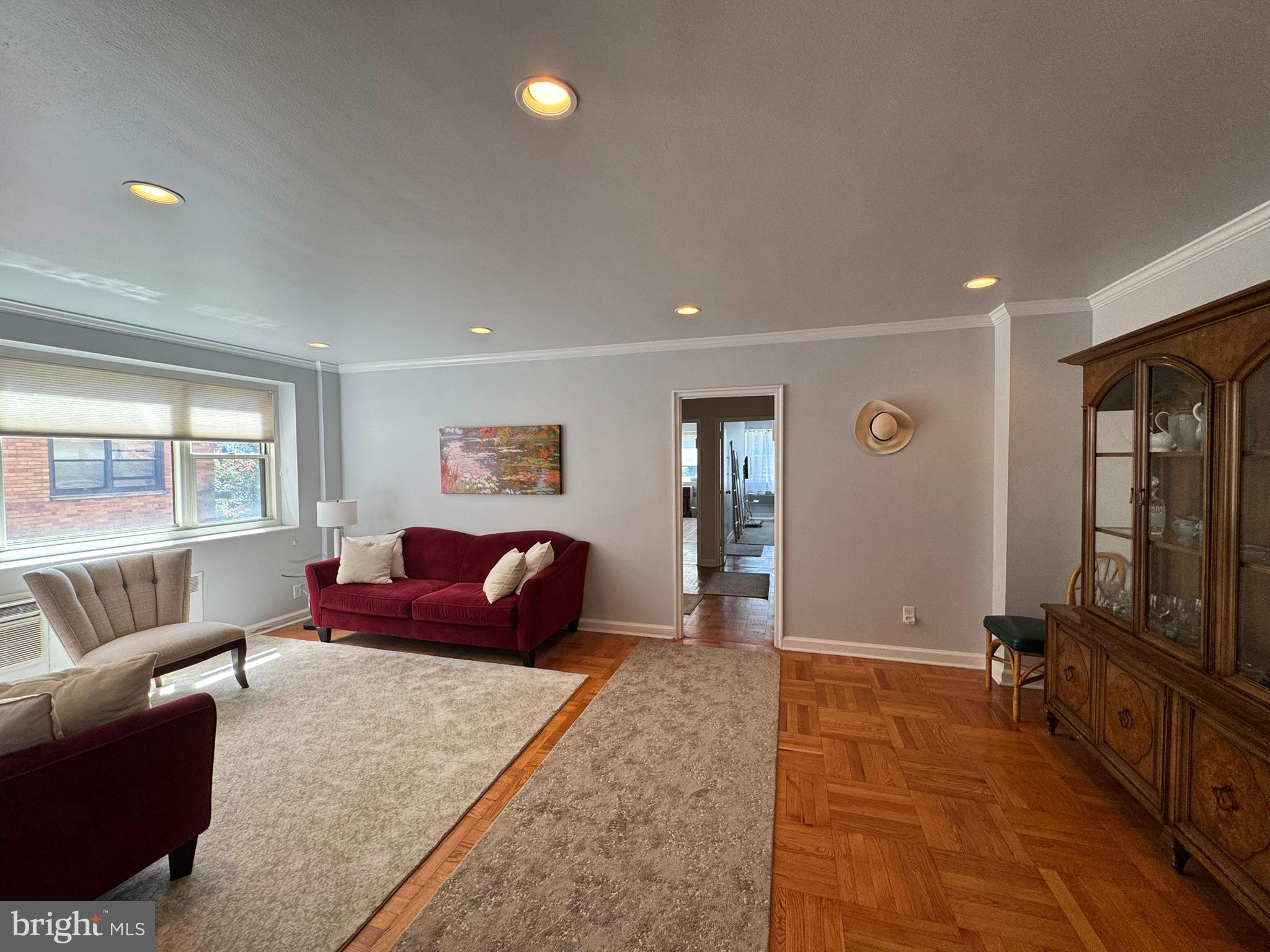 LATCHS LANE - Residential