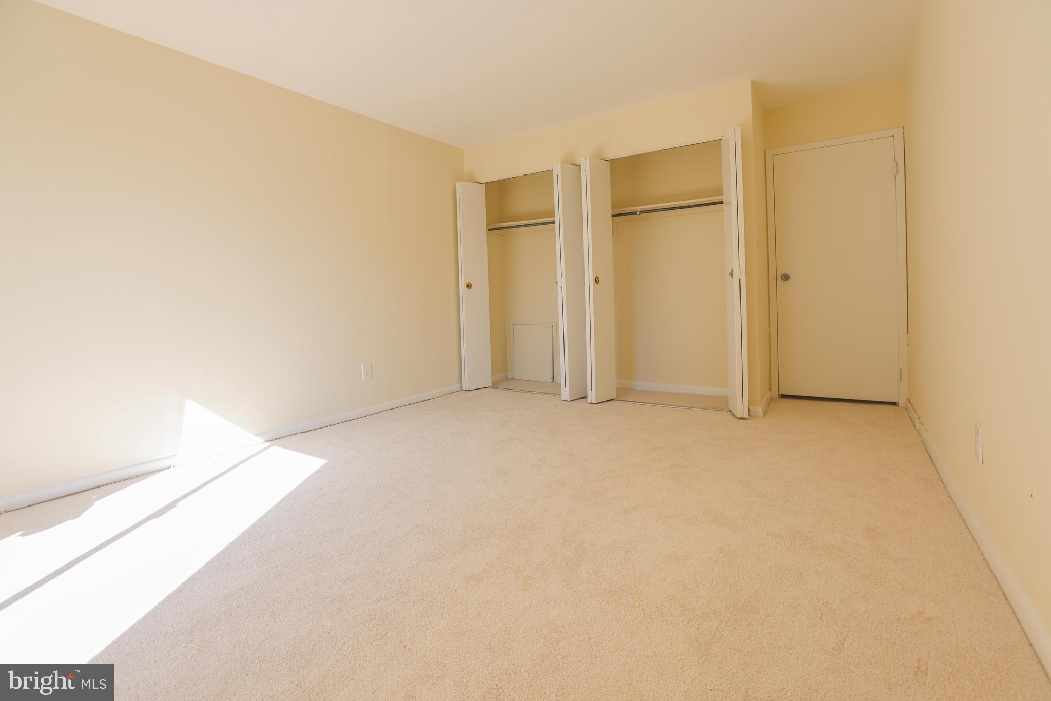 WOODLAKE TOWERS - Residential