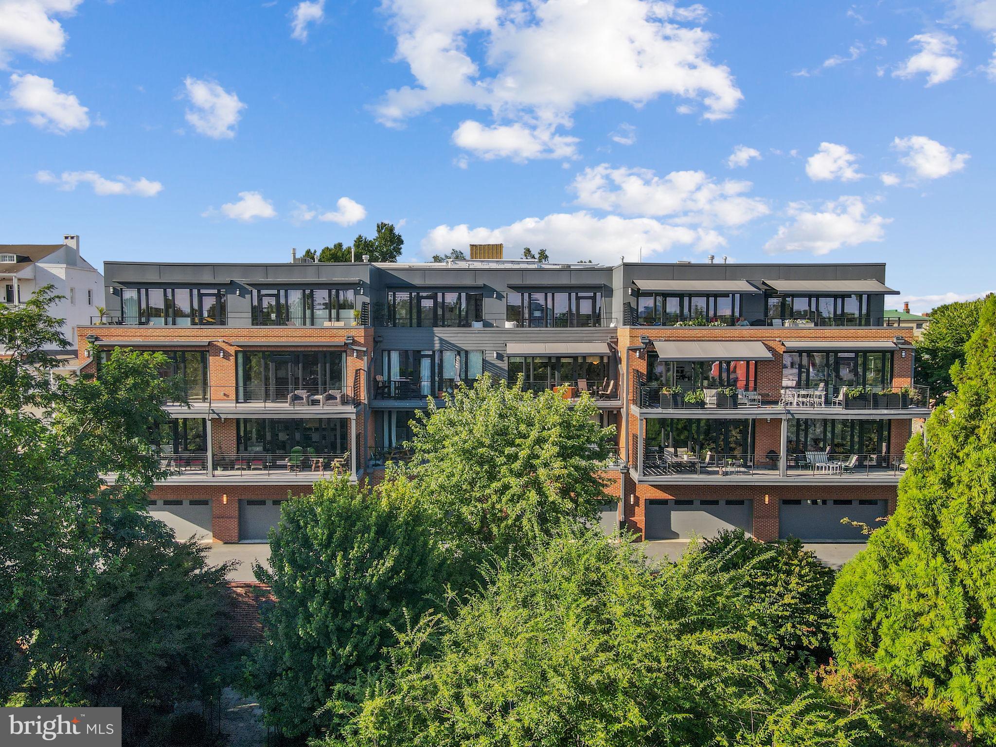 DOWNTOWN FREDERICK - Residential