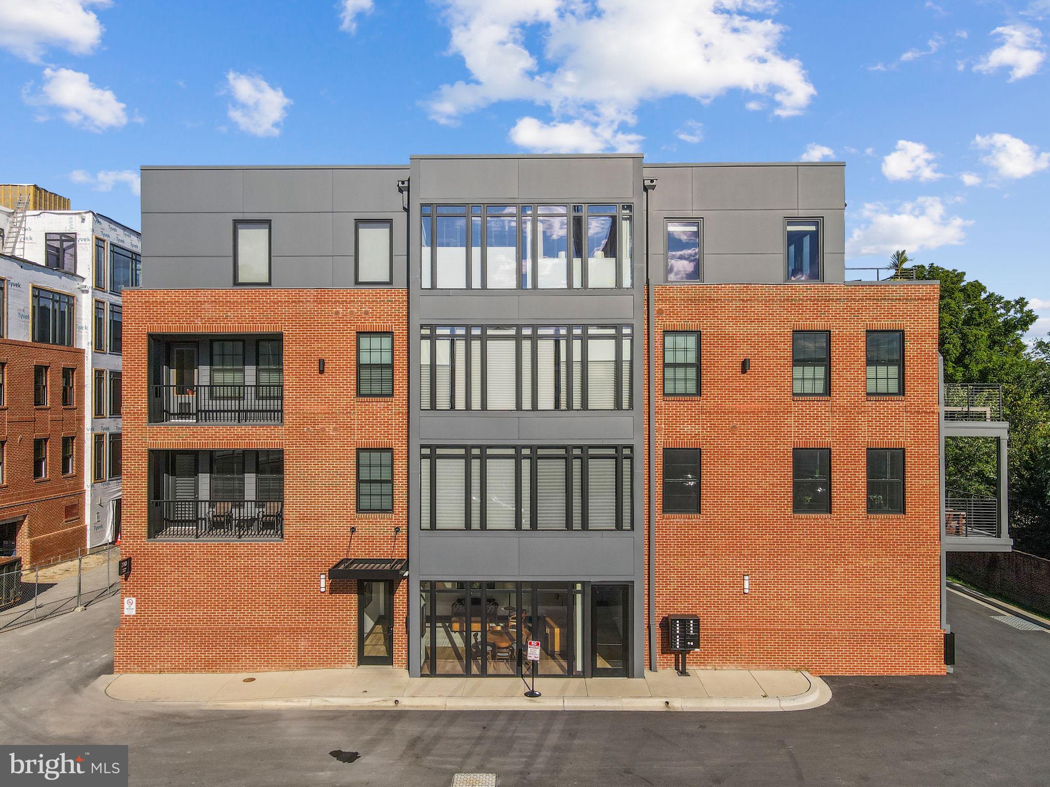 DOWNTOWN FREDERICK - Residential