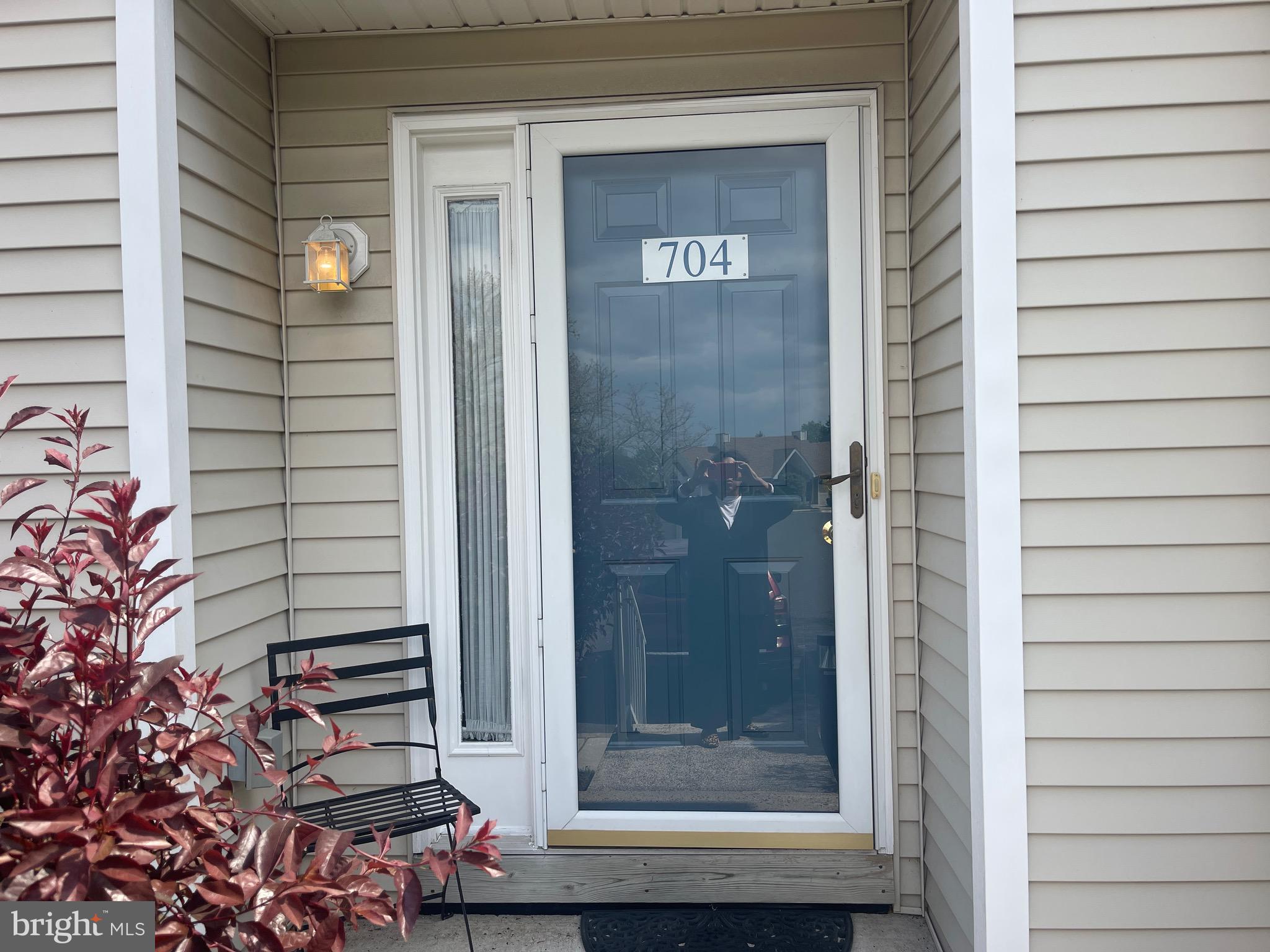 MONTGOMERY PLACE - Residential
