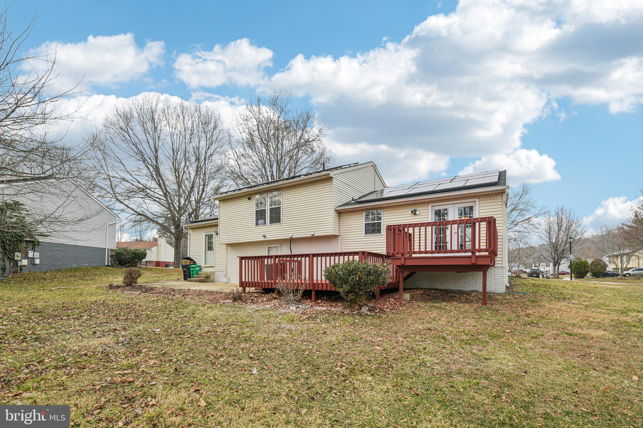 MARLBORO MEADOWS - Residential