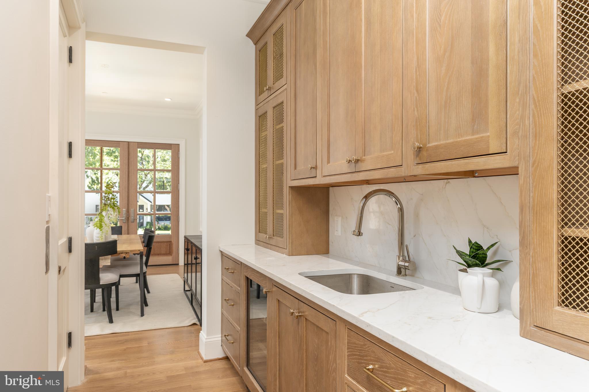 CHEVY CHASE VILLAGE - Residential