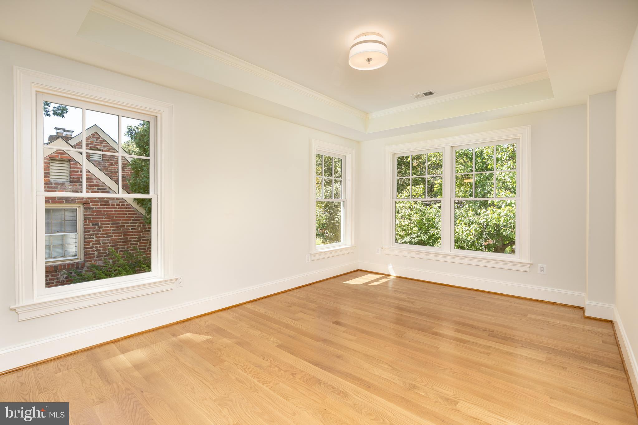 CHEVY CHASE VILLAGE - Residential