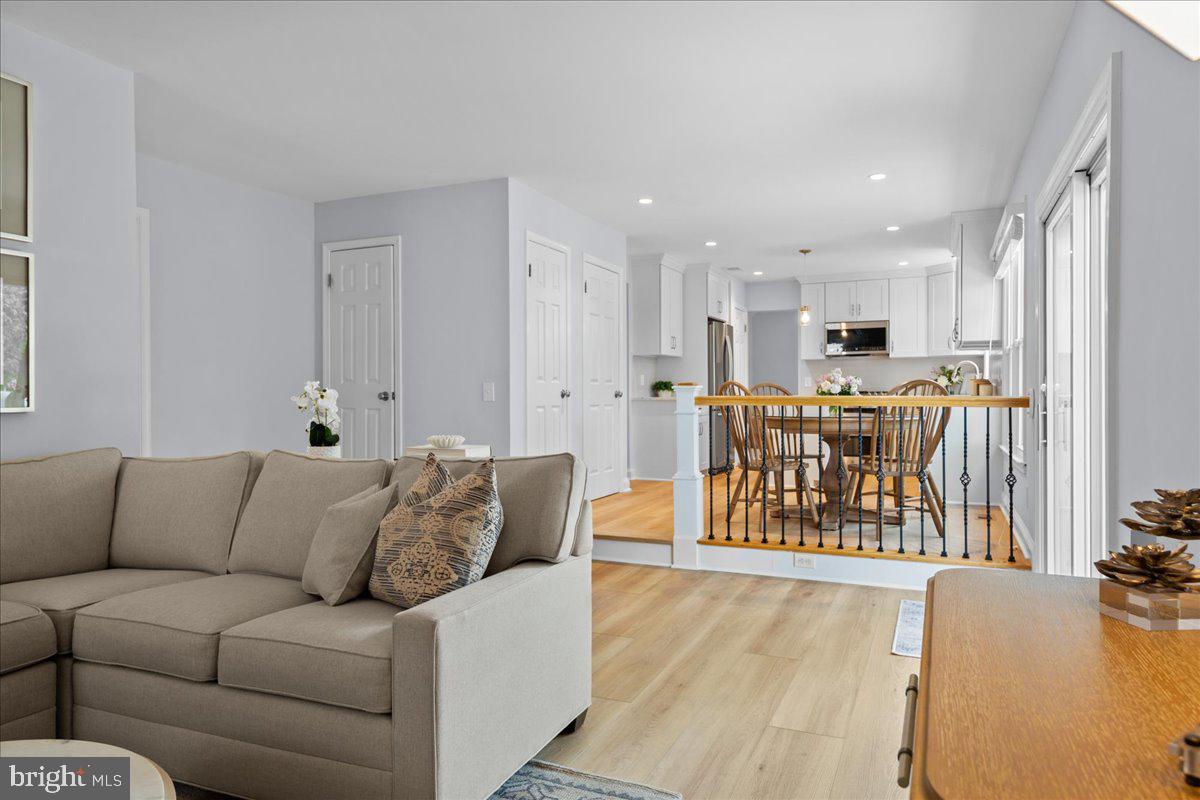 BELLE POND FARM - Residential