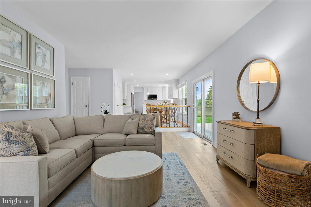 BELLE POND FARM - Residential