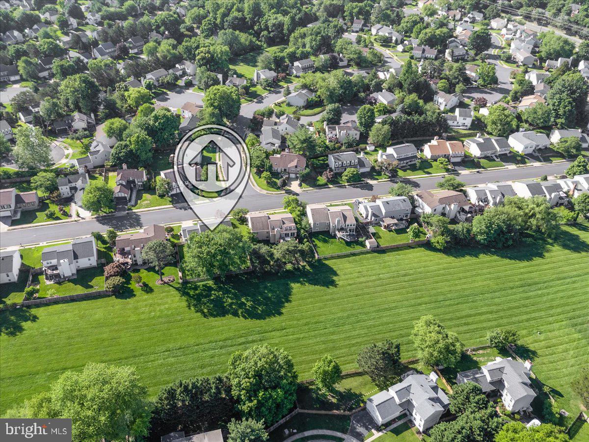 BELLE POND FARM - Residential