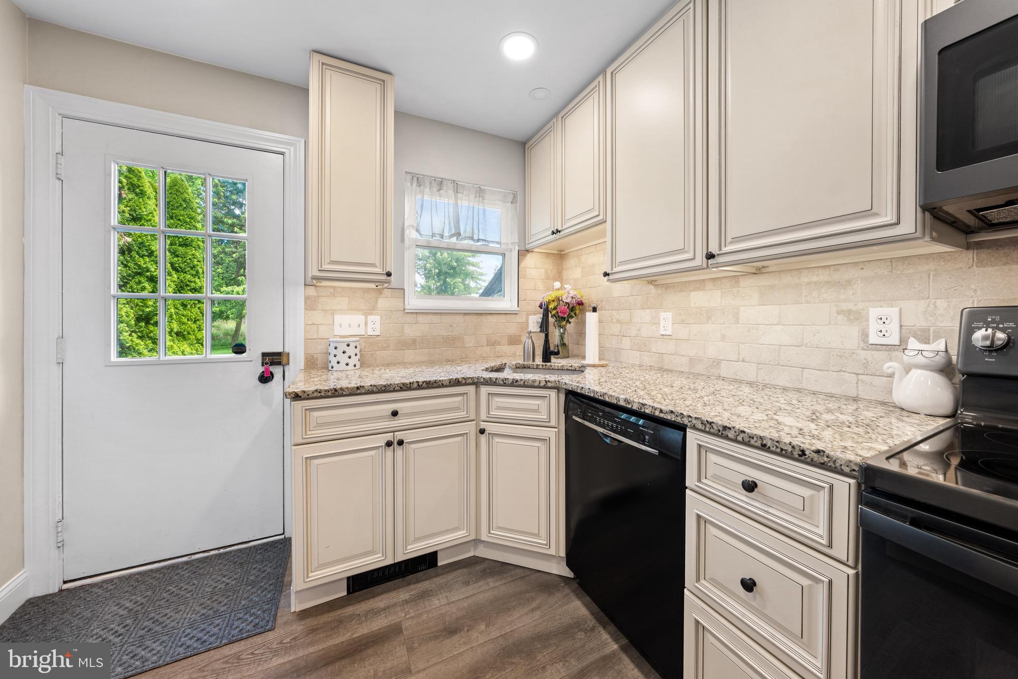 SHEPHERD HILLS - Residential