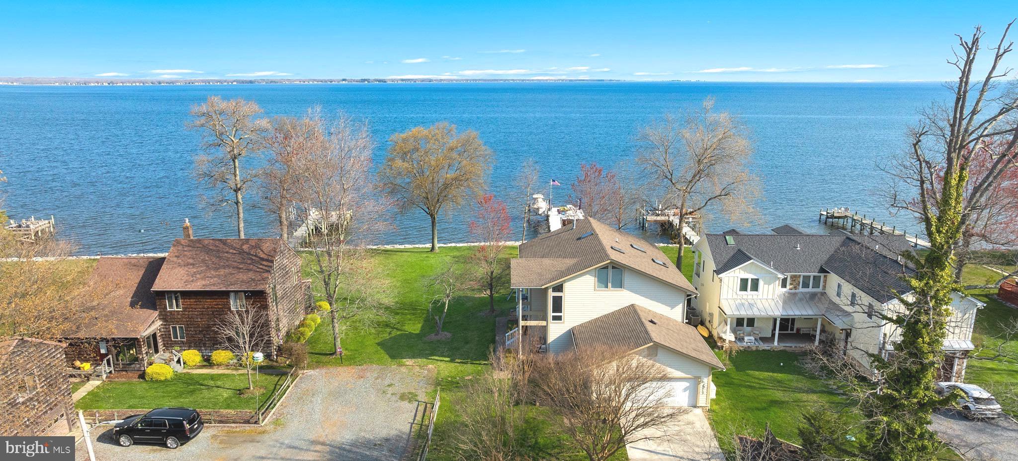 HOLLAND POINT - Residential