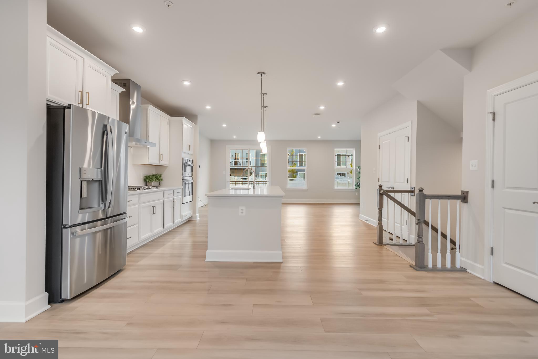 MARLBORO RIDGE - Residential