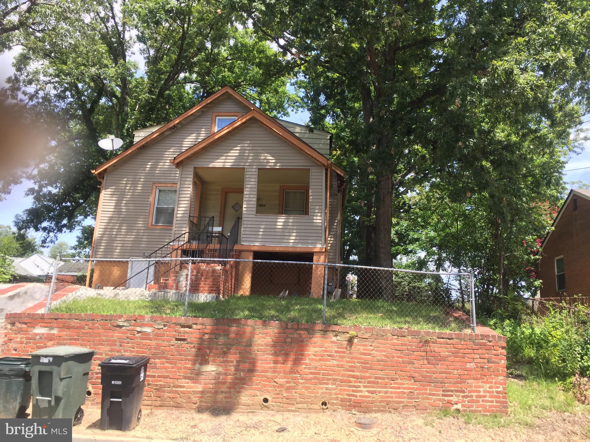 GREATER CAPITOL HEIGHTS - Residential
