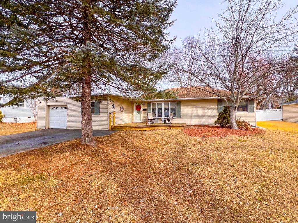HALLOWELL - Residential