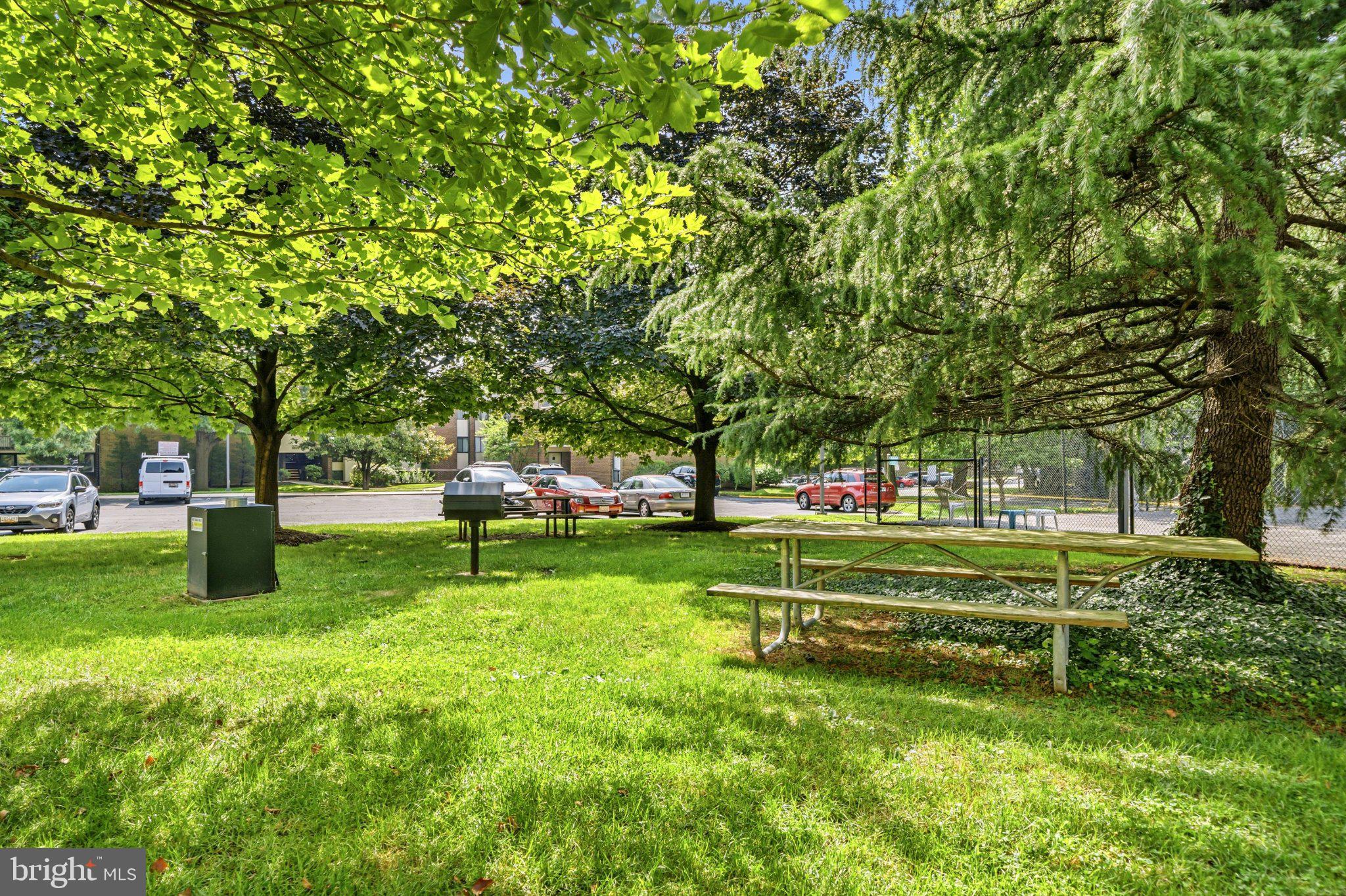 AMERICANA FINMARK - Residential