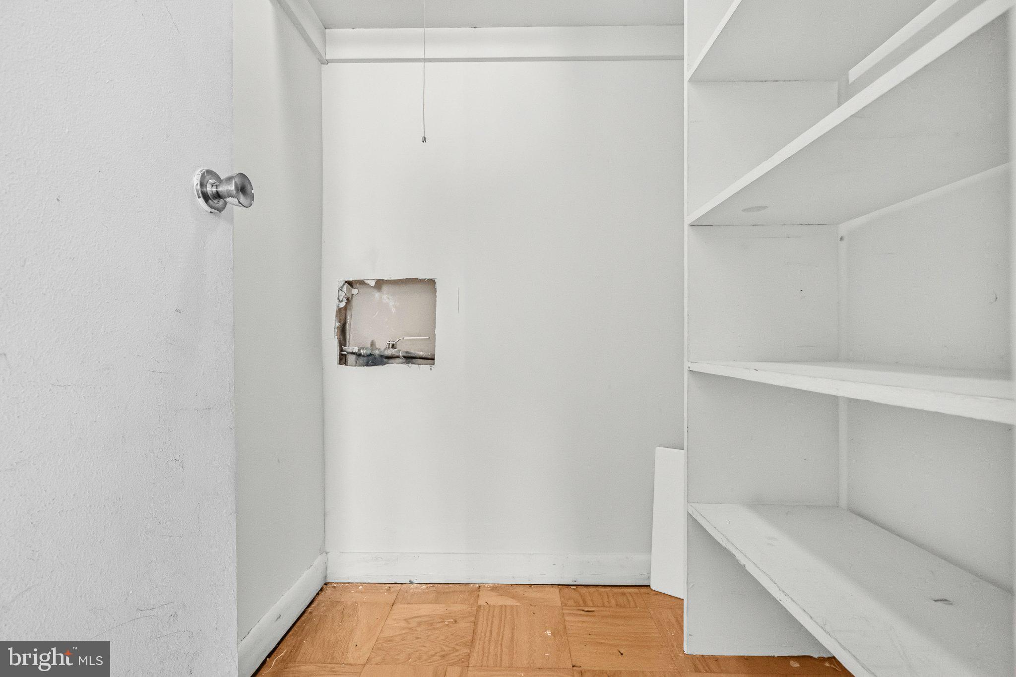 AMERICANA FINMARK - Residential