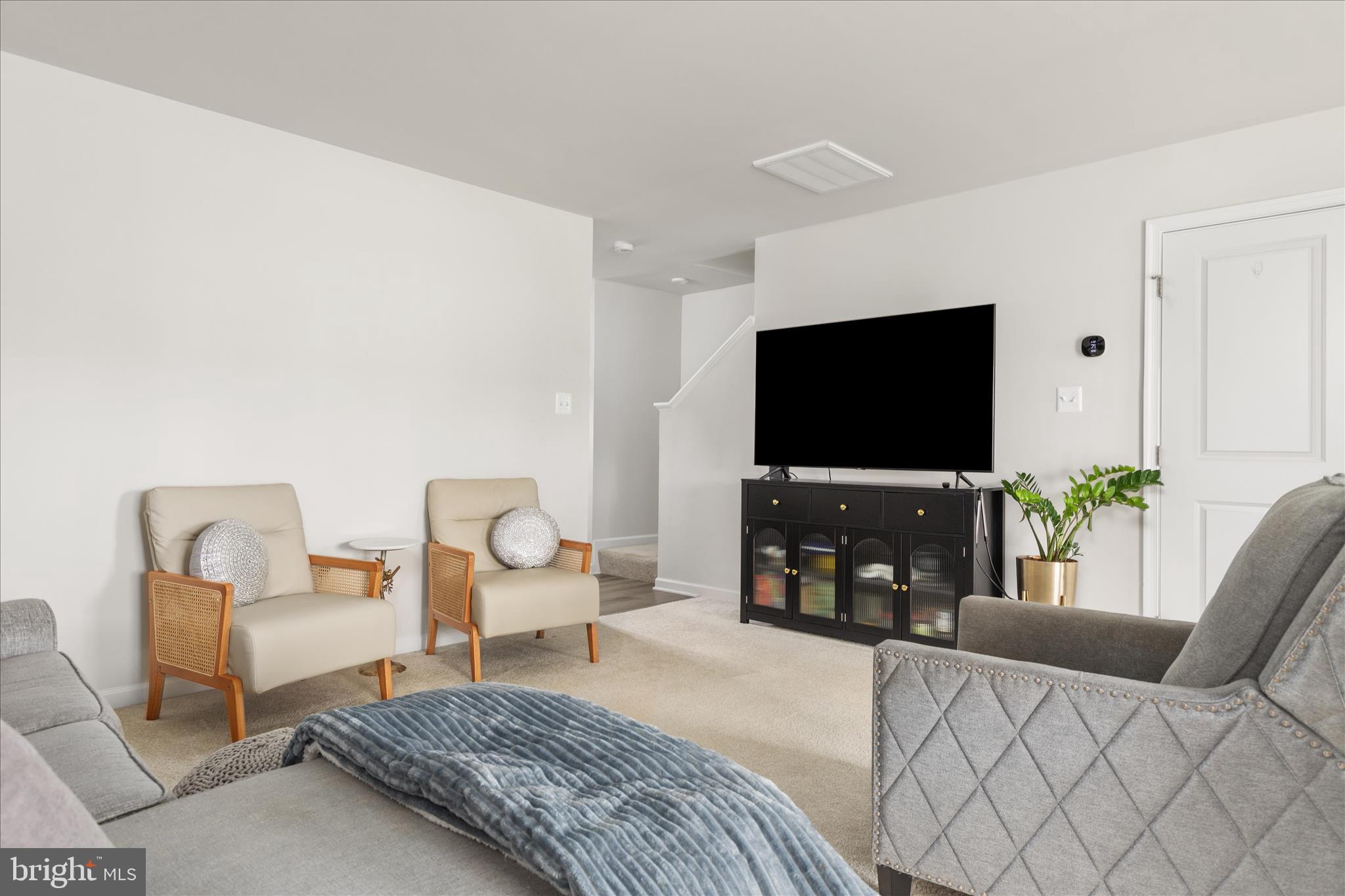CARDINAL POINTE - Residential