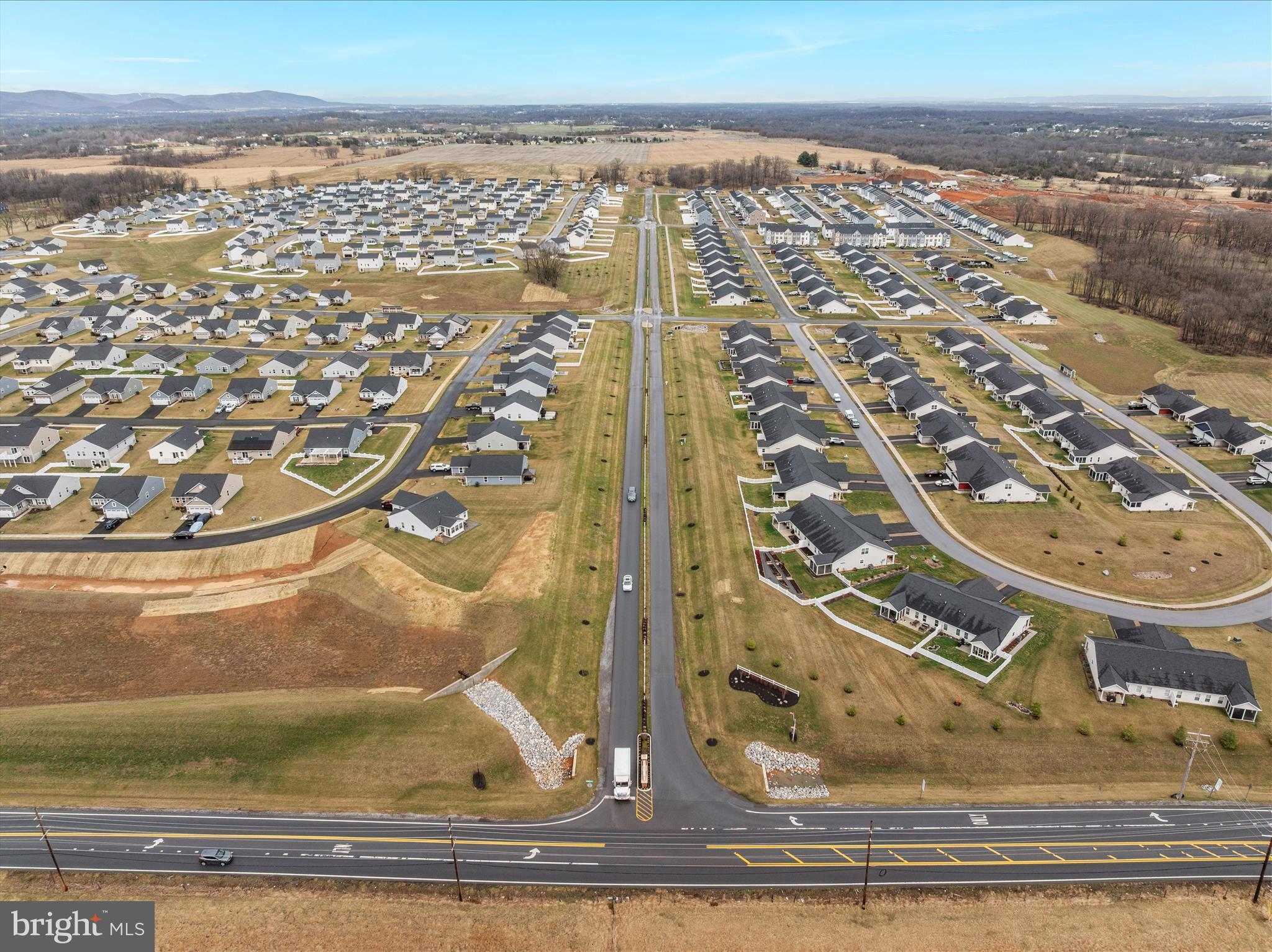 CARDINAL POINTE - Residential