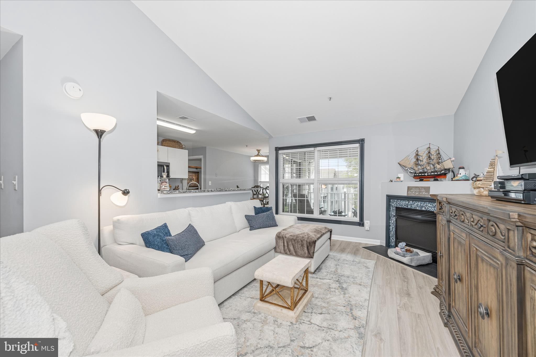 TIDEWATER COLONY - Residential