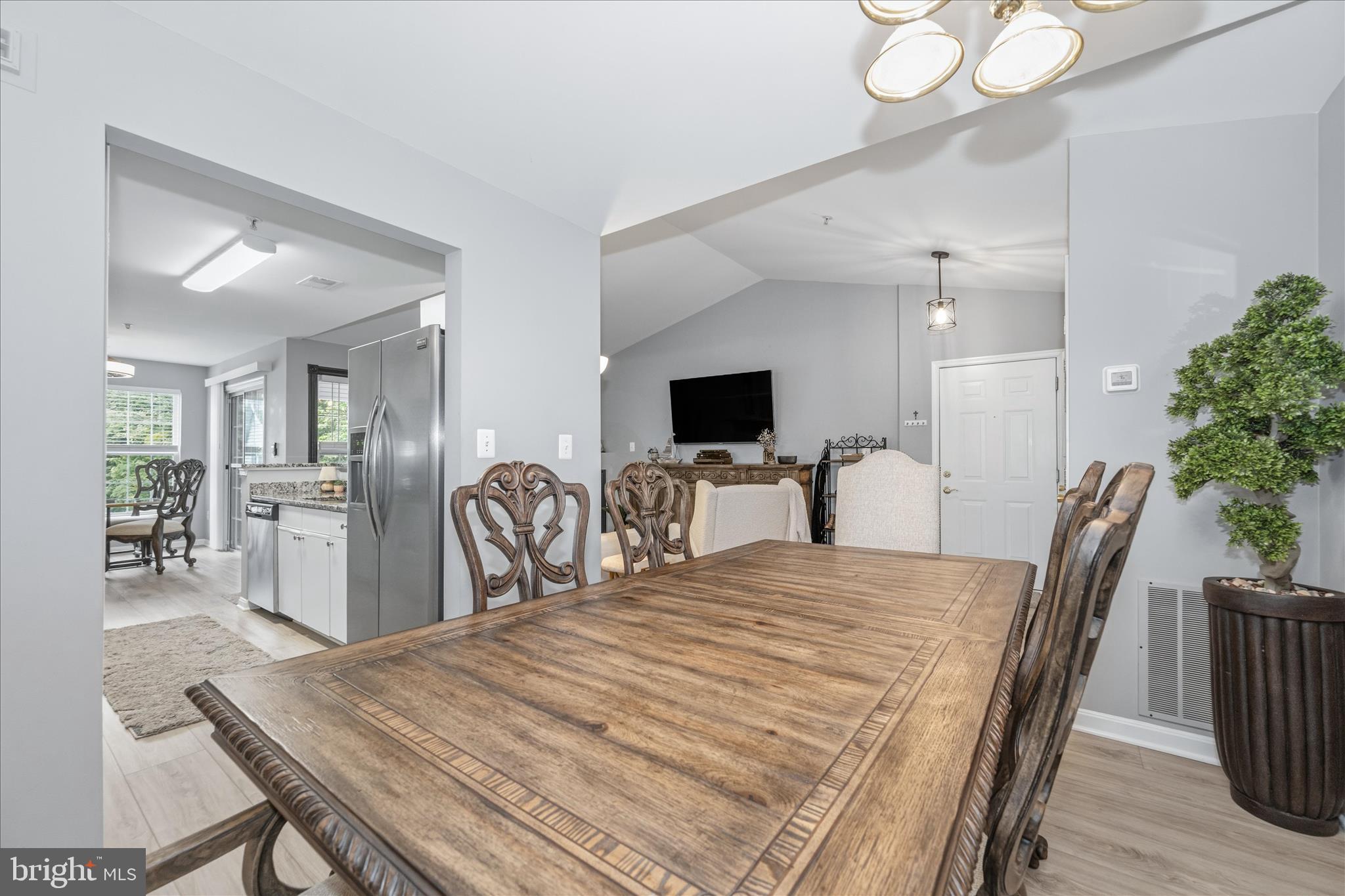 TIDEWATER COLONY - Residential