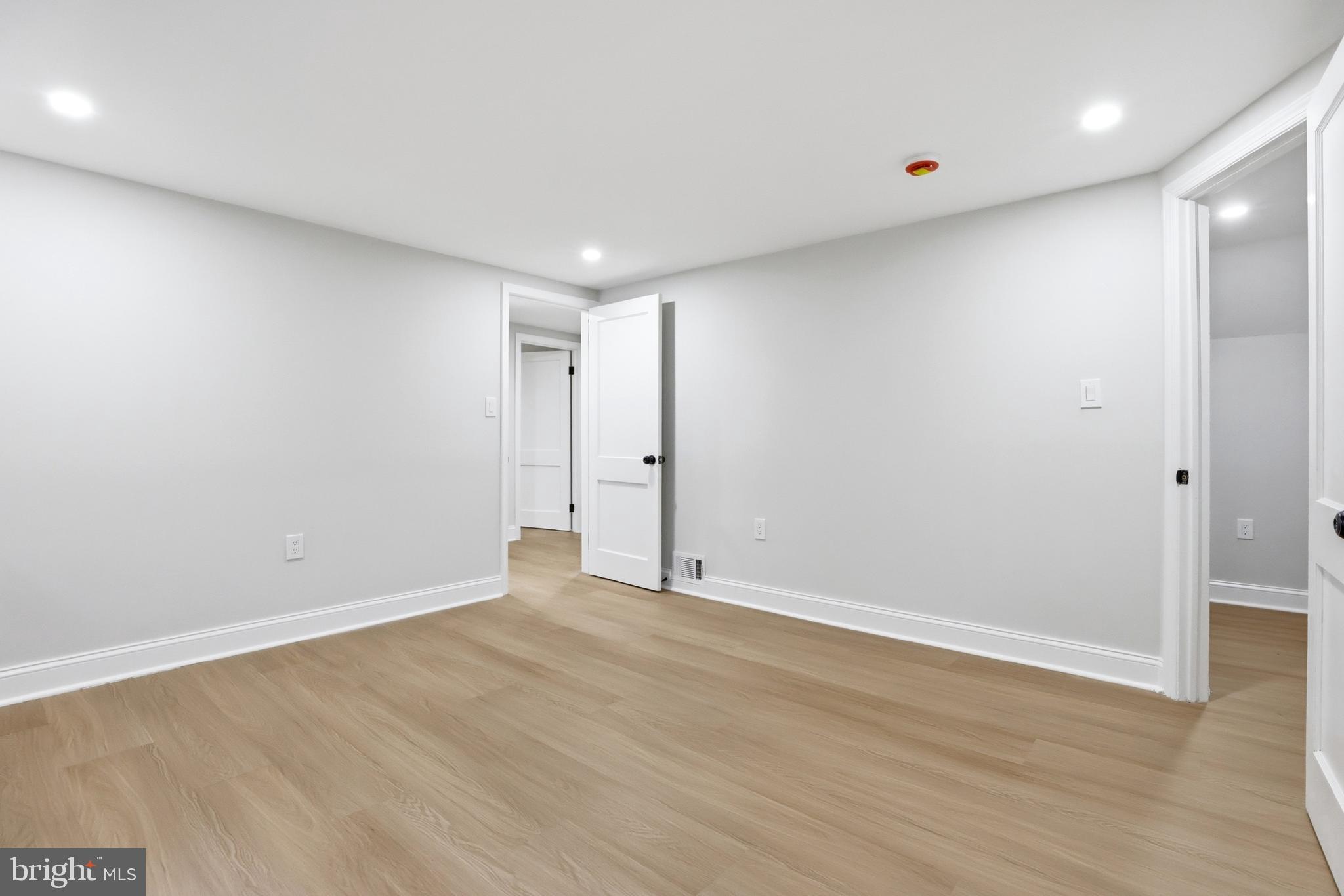 CLIFTON PARK VILLAGE - Residential